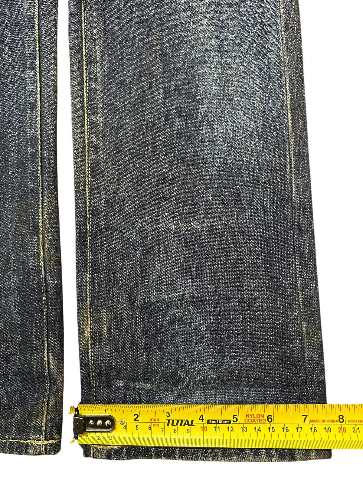 Uniqlo Vintage Japanese Uniqlo Mud Wash Faded Distress Style Jeans Size US 31 - 17 Thumbnail