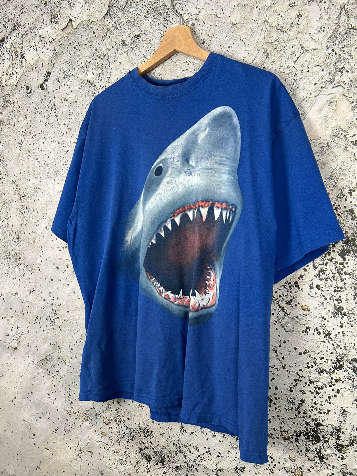 Vintage Vintage Shark Animal Graphic Tee Jaws 90s Rare Hype Size US L / EU 52-54 / 3 - 2 Thumbnail