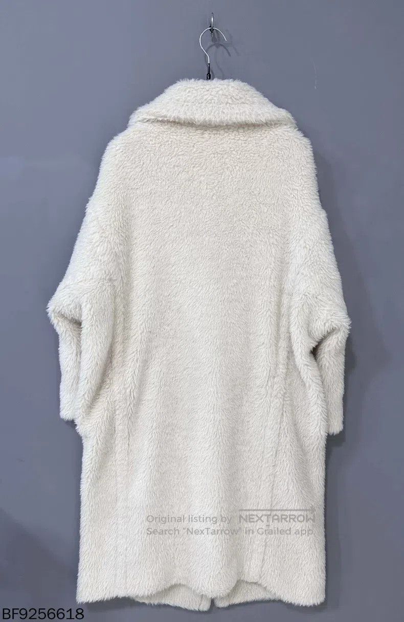 Max Mara Max Mara Special pin high-value pure white teddy coat Size S / US 4 / IT 40 - 3 Thumbnail