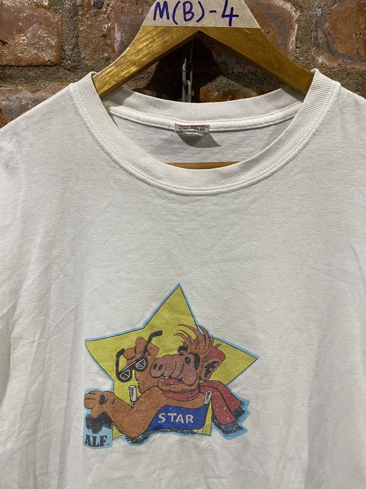 Vintage 1990s Surfing ALF New York Alien Life Form Graphic Tee Size US L / EU 52-54 / 3 - 3 Thumbnail
