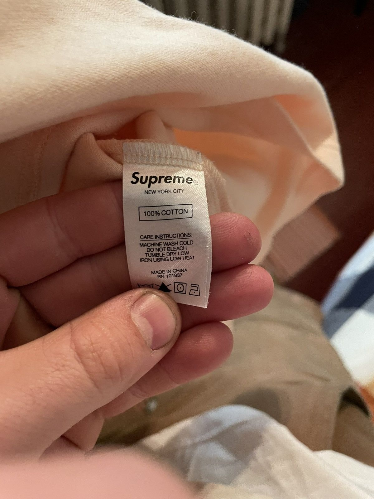 Supreme Supreme “World Famous” quarter zip sweater Size US L / EU 52-54 / 3 - 3 Thumbnail