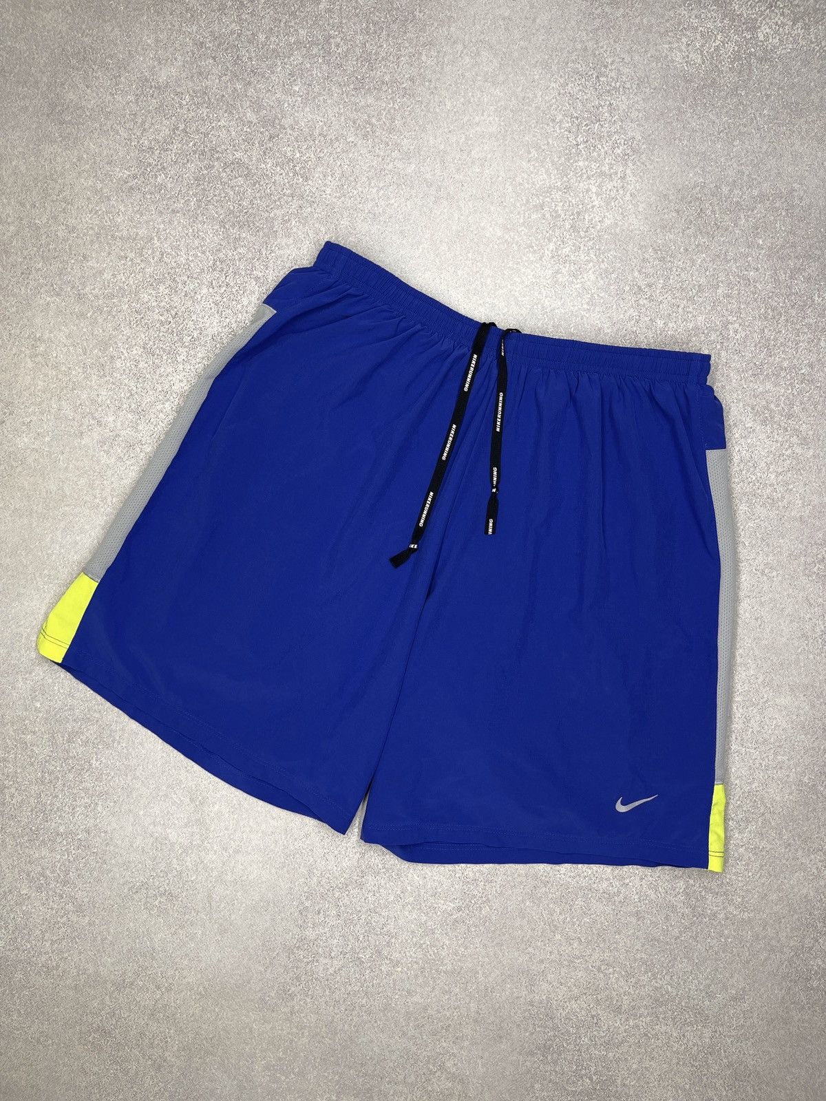 Nike Mens Nike Running 2in1 Shorts and Legging Blue Drill Y2K Size US 32 / EU 48 - 1 Thumbnail