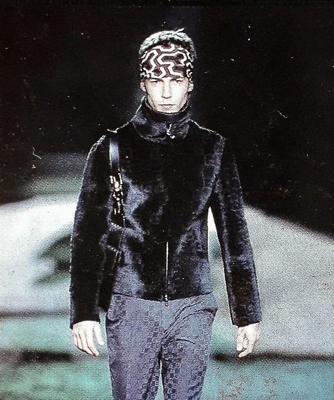 Gucci GUCCI Tom Ford FW 2000 Runway Printed Silk Scarf Demna logo Size ONE SIZE - 2 Thumbnail