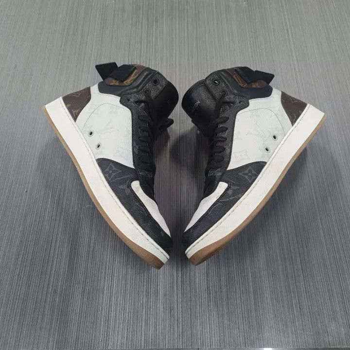 Louis Vuitton Louis Vuitton Rivoli Sneakers in Black and White -2508 Size US 8.5 / EU 41-42 - 6 Thumbnail