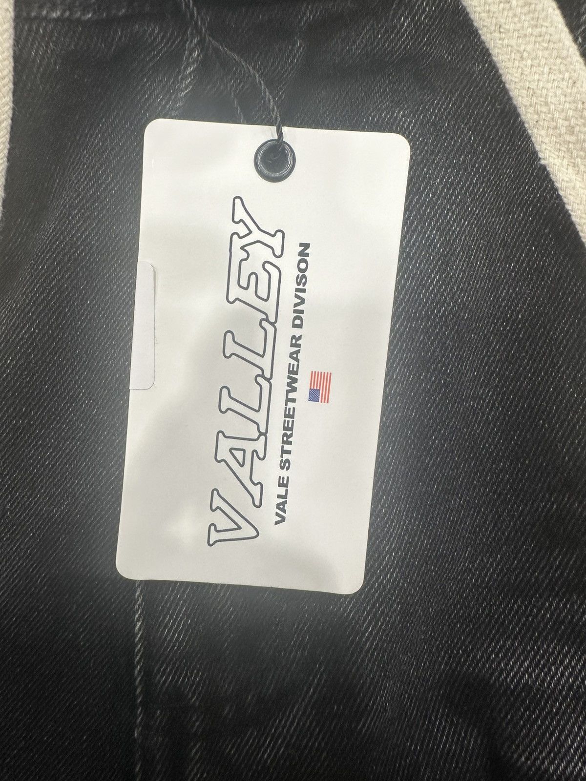 Vale Vale forever vally dreams black ice out jean shorts Size US 32 / EU 48 - 4 Thumbnail