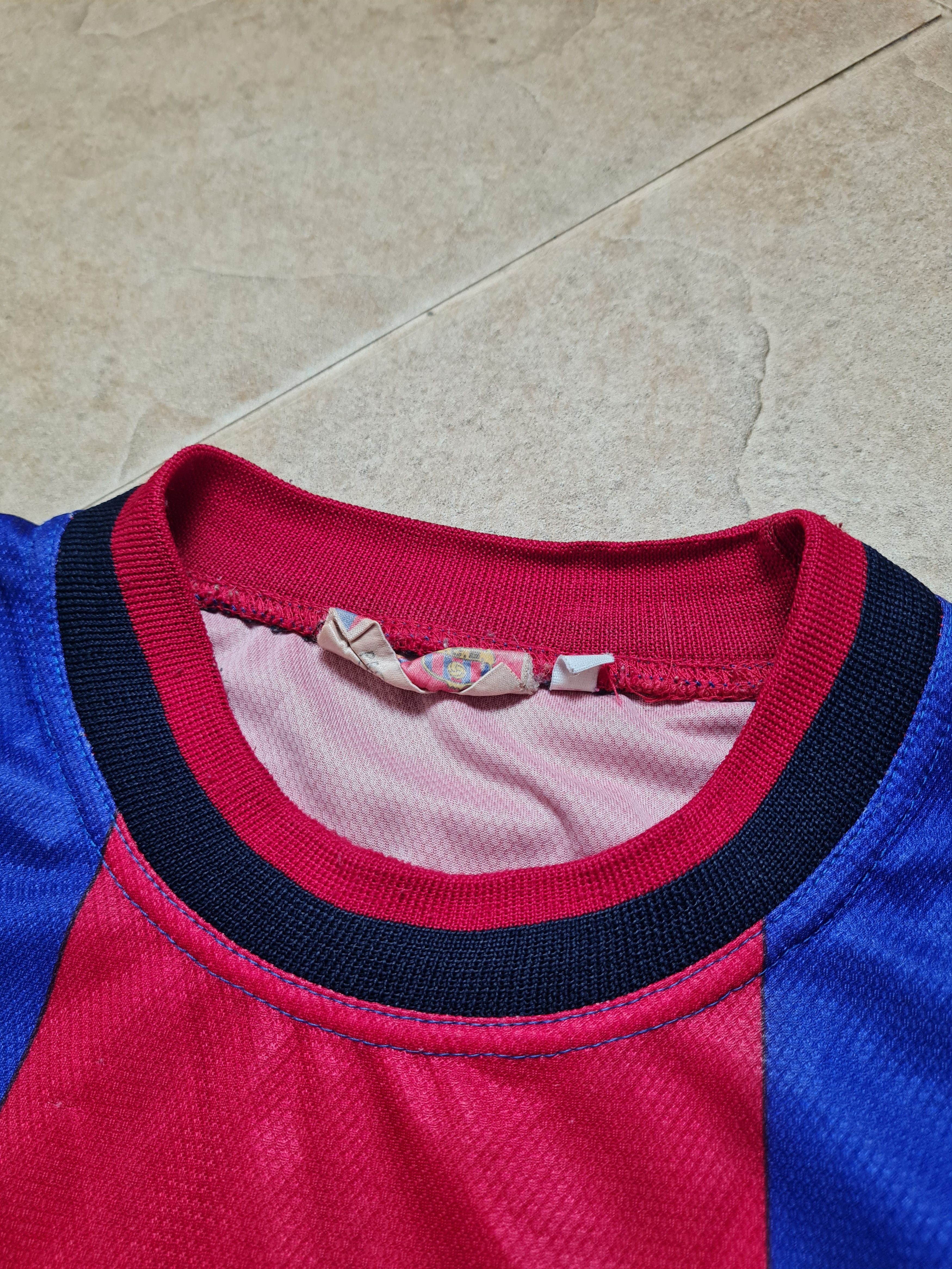 Other Jersey Barcelona Football Barca Official Label Soccer Size US XL / EU 56 / 4 - 9 Thumbnail