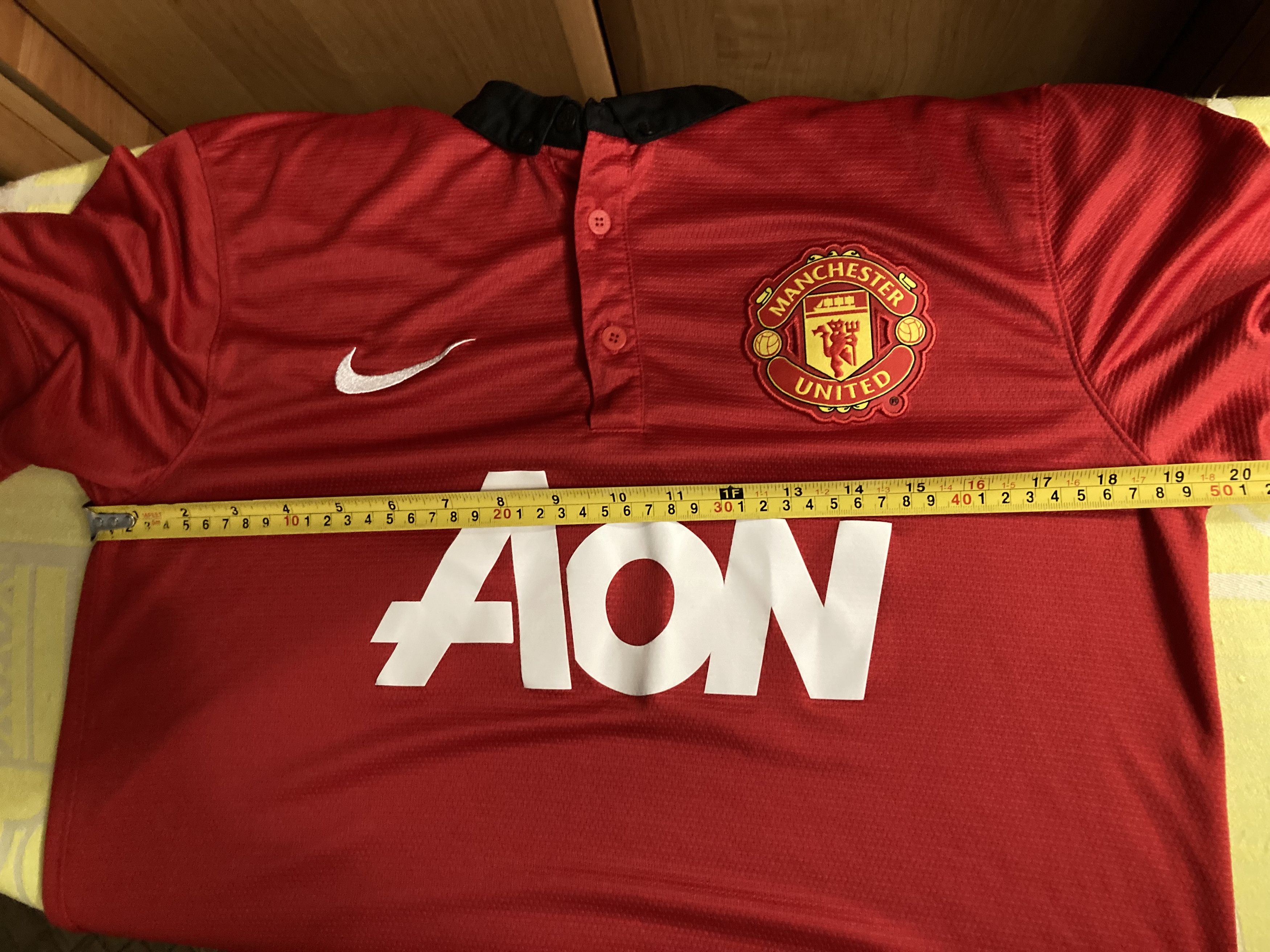 Other Nike Manchester United 2013-14 Home Soccer Football Jersey Size US M / EU 48-50 / 2 - 11 Thumbnail