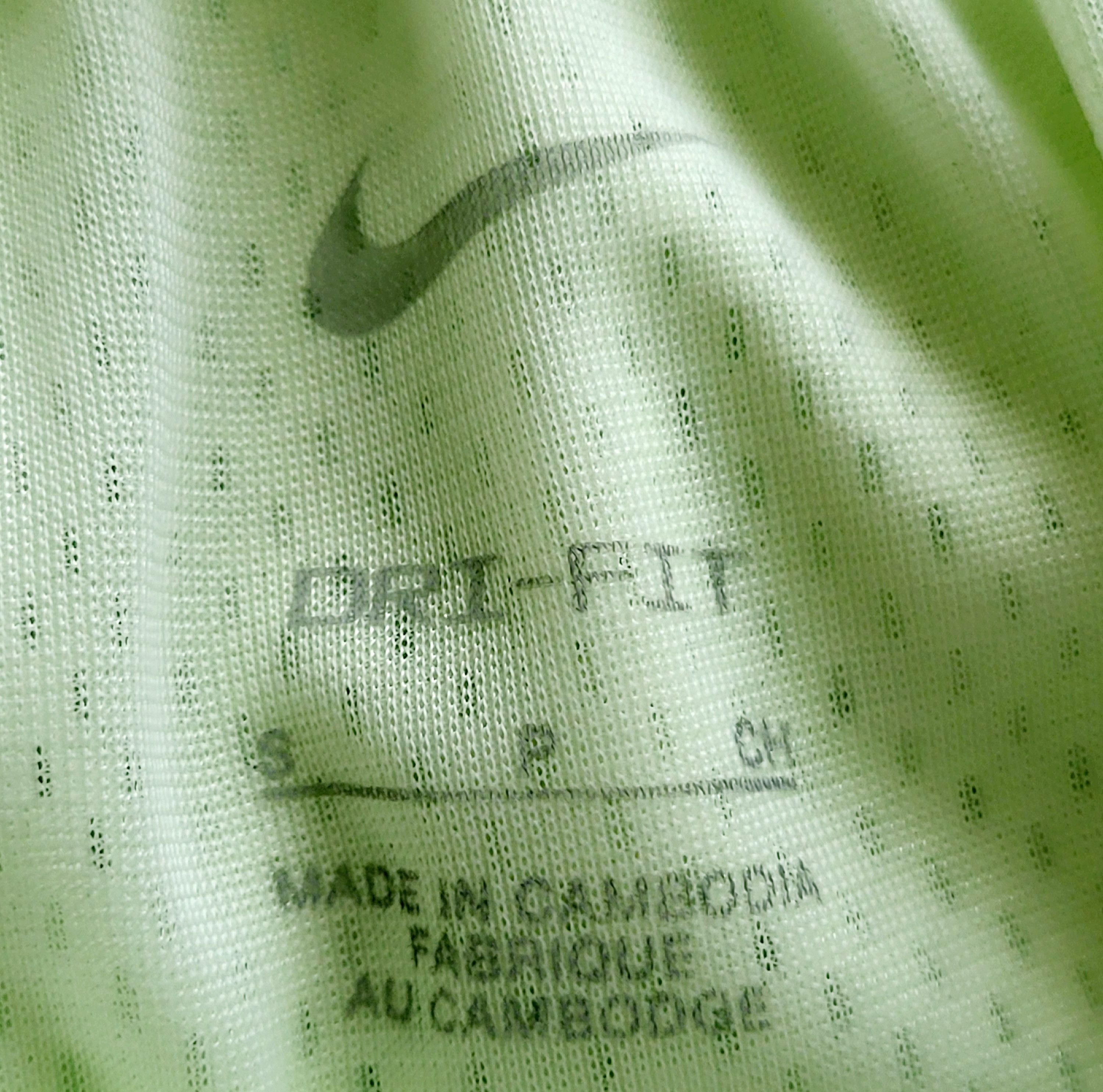 Nike NWT Nike Standard Fit Swoosh Fly Athletic Shorts Lime Ice SM Size 25" / US 0 / IT 36 - 4 Thumbnail
