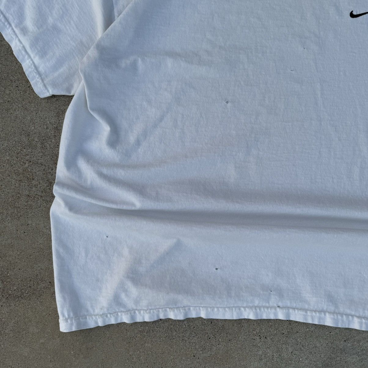 JNCO × Nike × Stussy Vintage Y2K White Nike Swoosh Essential Tee Baggy Skater XXL Size US XXL / EU 58 / 5 - 5 Thumbnail