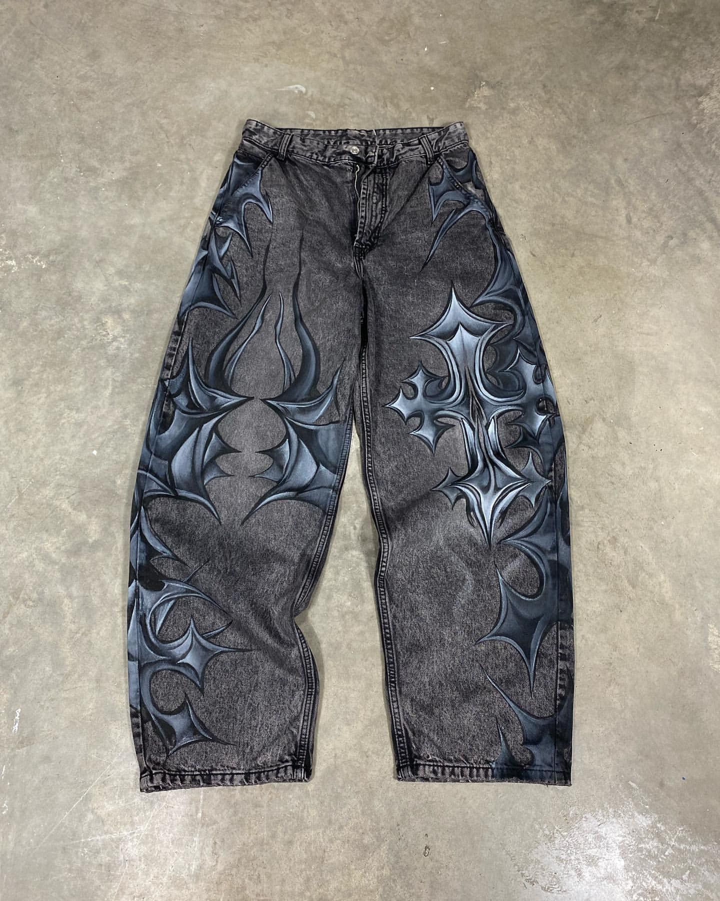 Designer × Japanese Brand High Street Loose Jean Size US 34 / EU 50 - 1 Thumbnail