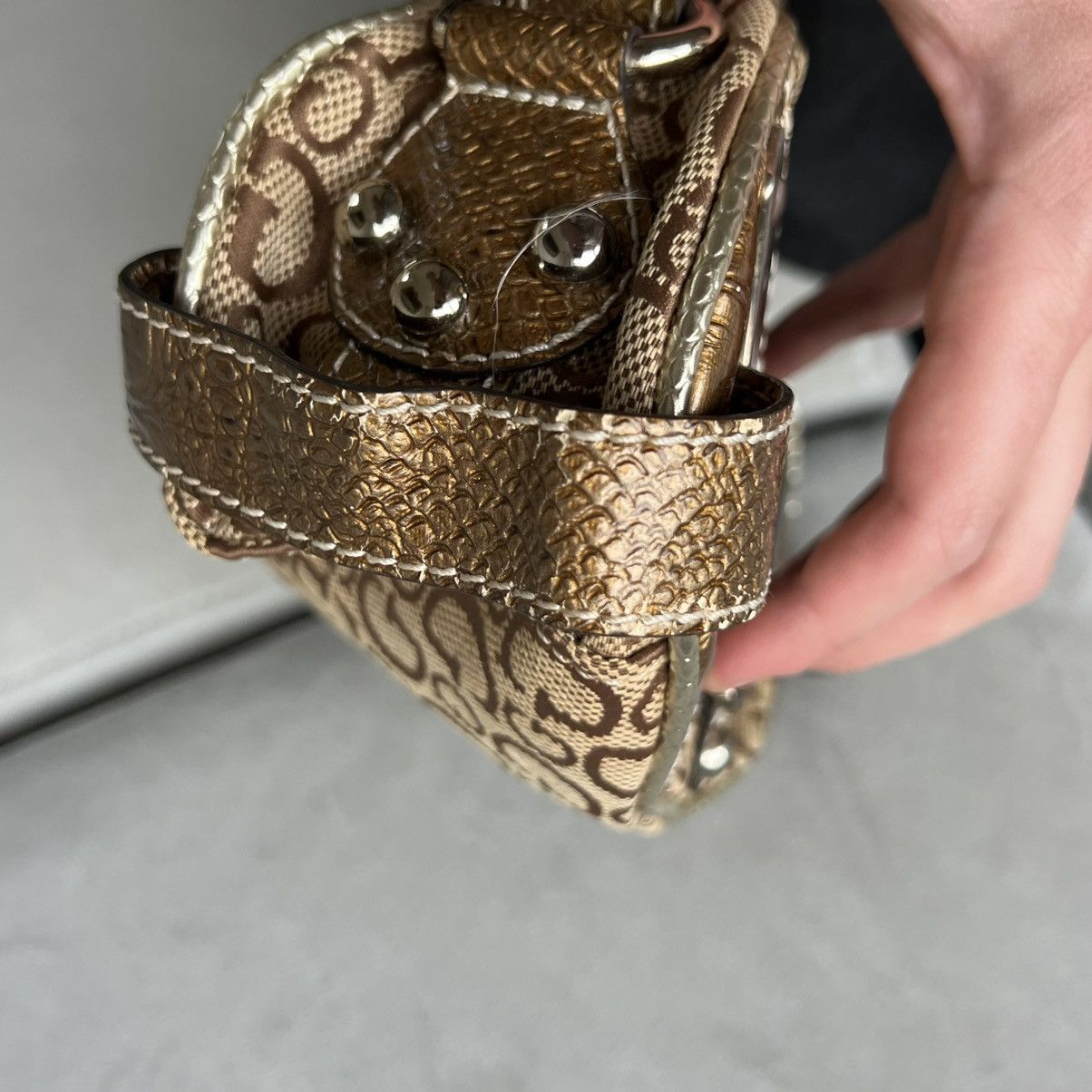 Guess Guess Vintage Handbag Size ONE SIZE - 9 Thumbnail