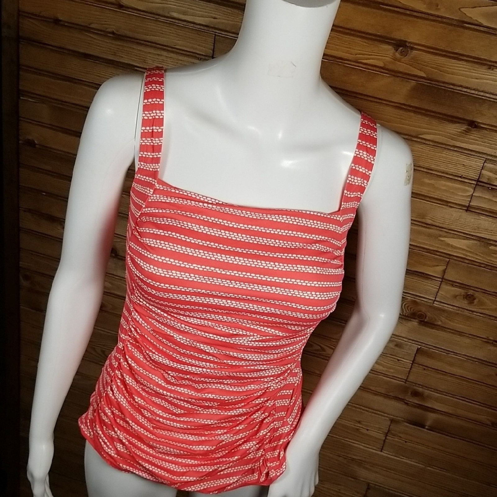 L.L. Bean L.L. Bean Pink Ruched Swim Suit Tankini Top Size 10 Size L / US 10 / IT 46 - 6 Thumbnail