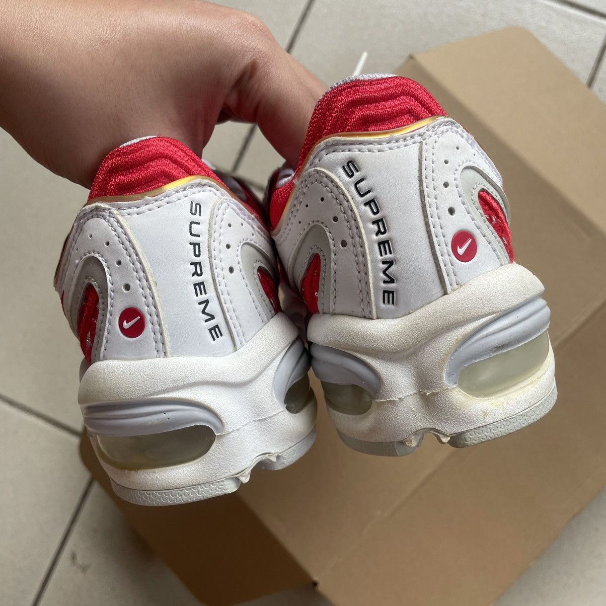 Nike × Supreme Nike supreme airmax 98 tailwind 4 Size US 8 / EU 41 - 2 Thumbnail