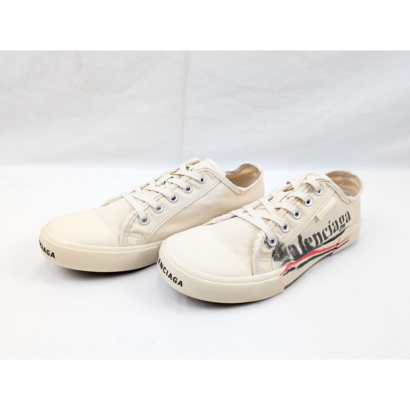 Balenciaga o1rshd1 Q:2 / Paris Low-Top Sneakers in White Size US 11 / EU 44 - 19 Thumbnail