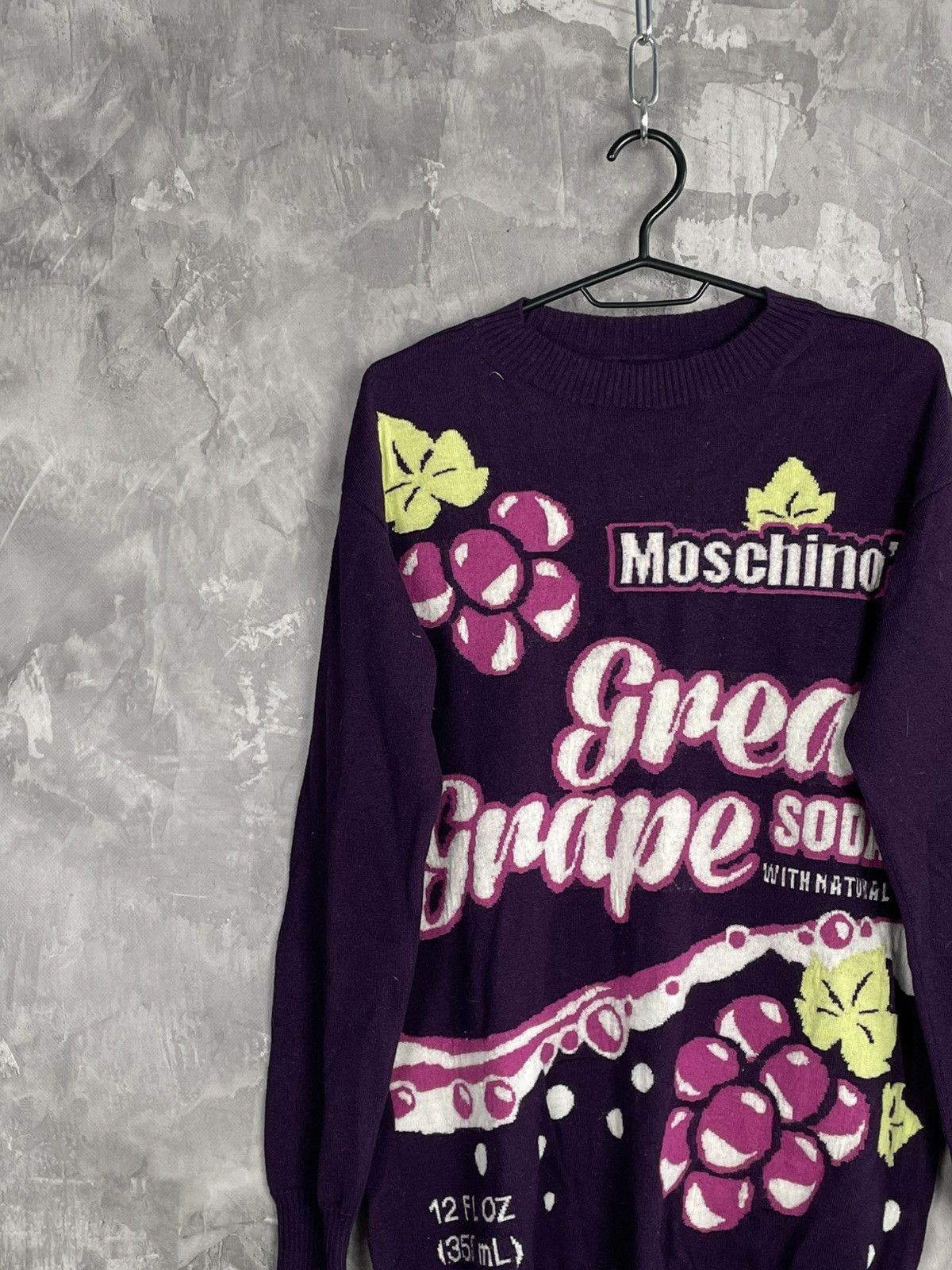 Moschino Vintage Moschino Glamour Overprint Sweater Crew Neck Size L / US 10 / IT 46 - 3 Thumbnail