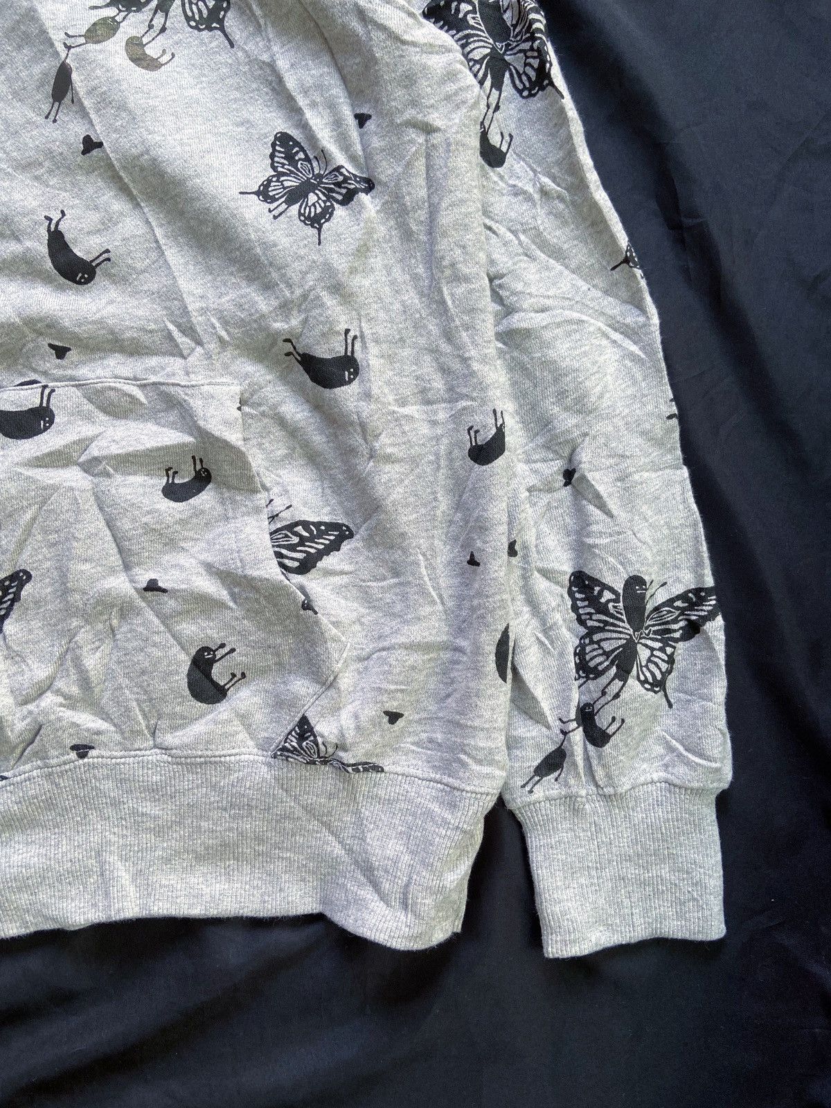 If Six Was Nine × Japanese Brand × Le Grande Bleu (L.G.B.) GRANIPH BUTTERFLY COMEDY ARTWORK HOODIE Size US M / EU 48-50 / 2 - 5 Thumbnail