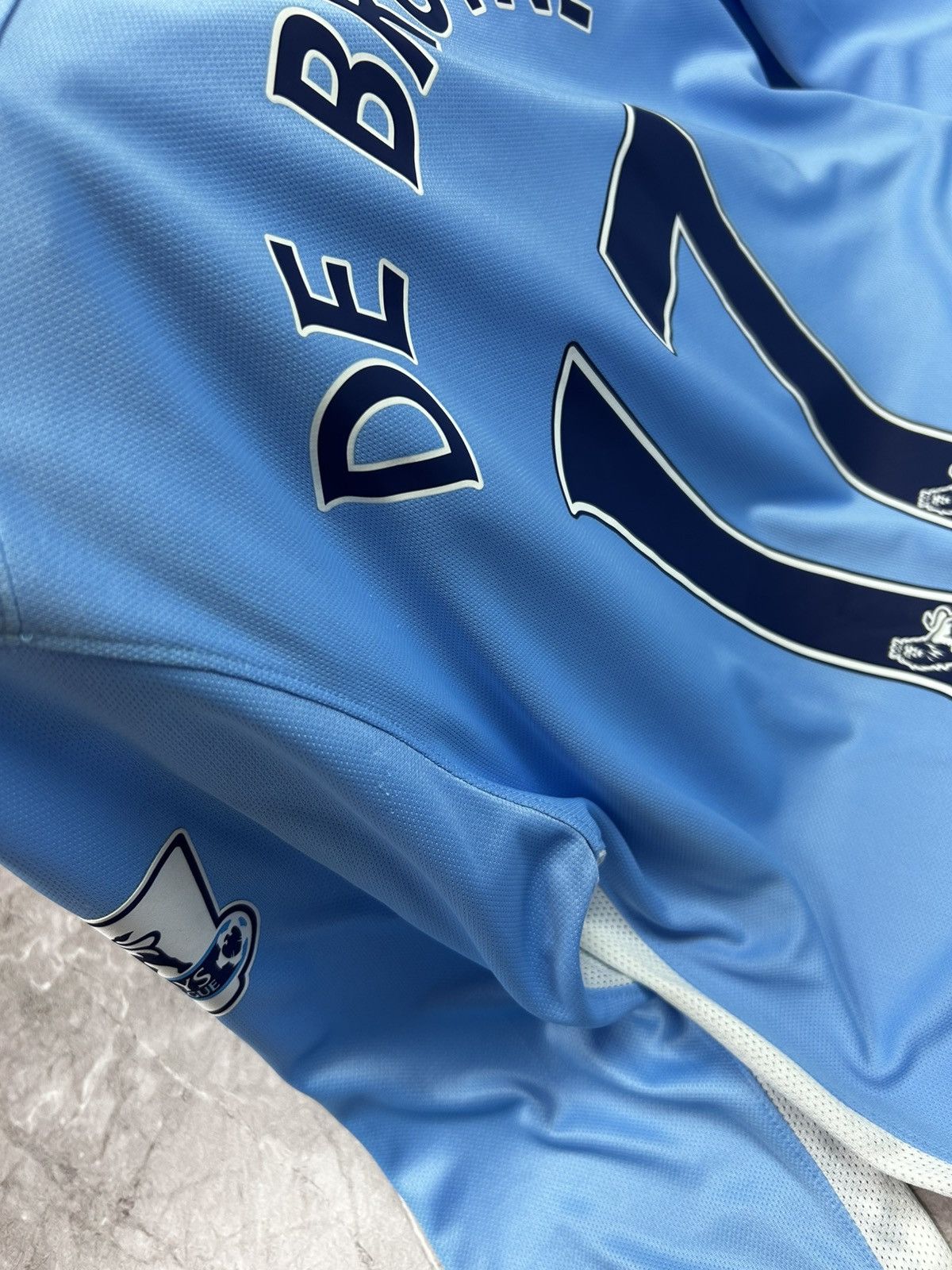 Nike Nike Manchester City De Bruyne 2017/18 home Long Sleeve Size US M / EU 48-50 / 2 - 21 Thumbnail
