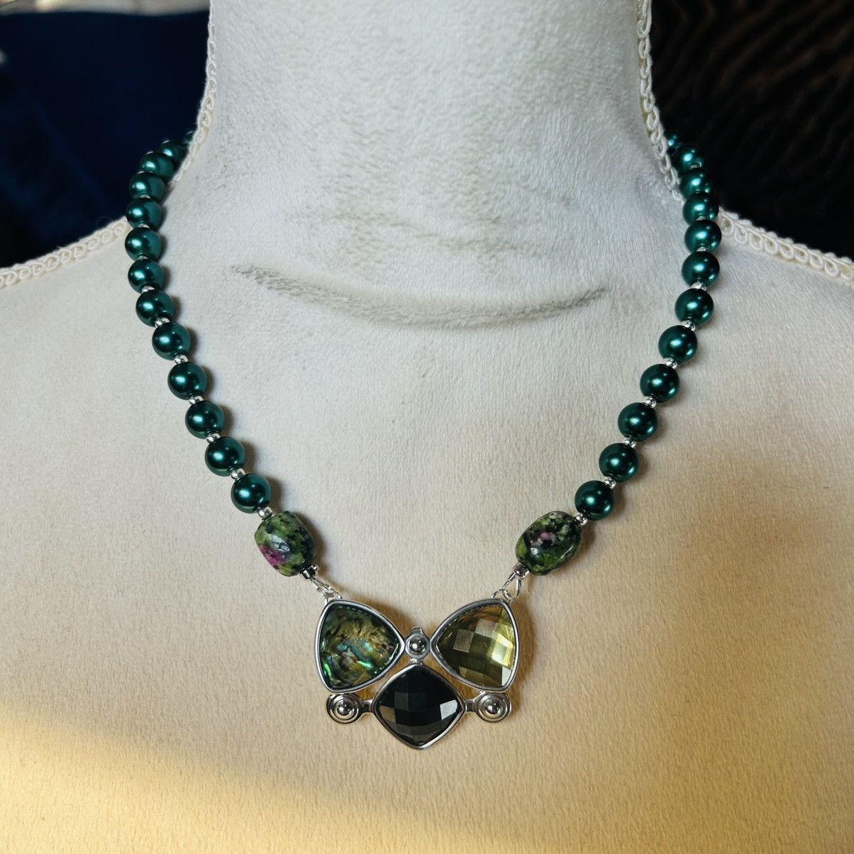 Handmade Handcrafted ruby in zoisite peacock blue Czech necklace Size ONE SIZE - 2 Thumbnail