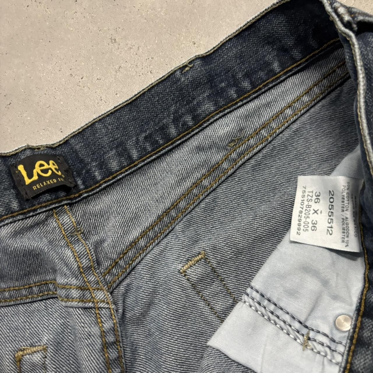 Japanese Brand × Vintage Crazy Vintage Y2K/2000s Grunge Dark Wash Essential Denim Jeans! Size US 36 / EU 52 - 8 Thumbnail