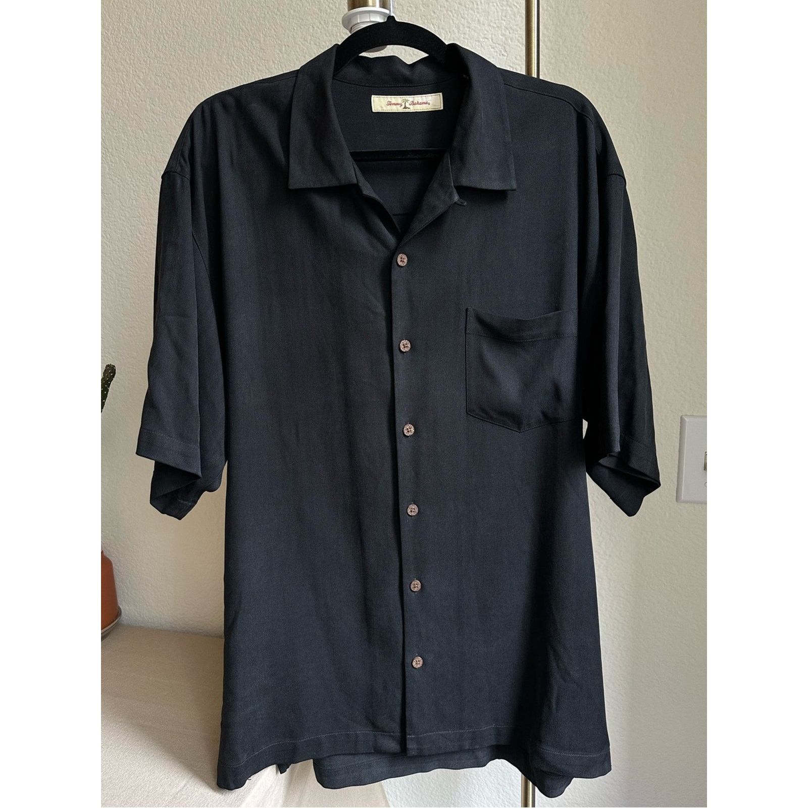 Tommy Bahama Tommy Bahama Silk Embroidered Button Up Shirt Size US L / EU 52-54 / 3 - 2 Thumbnail