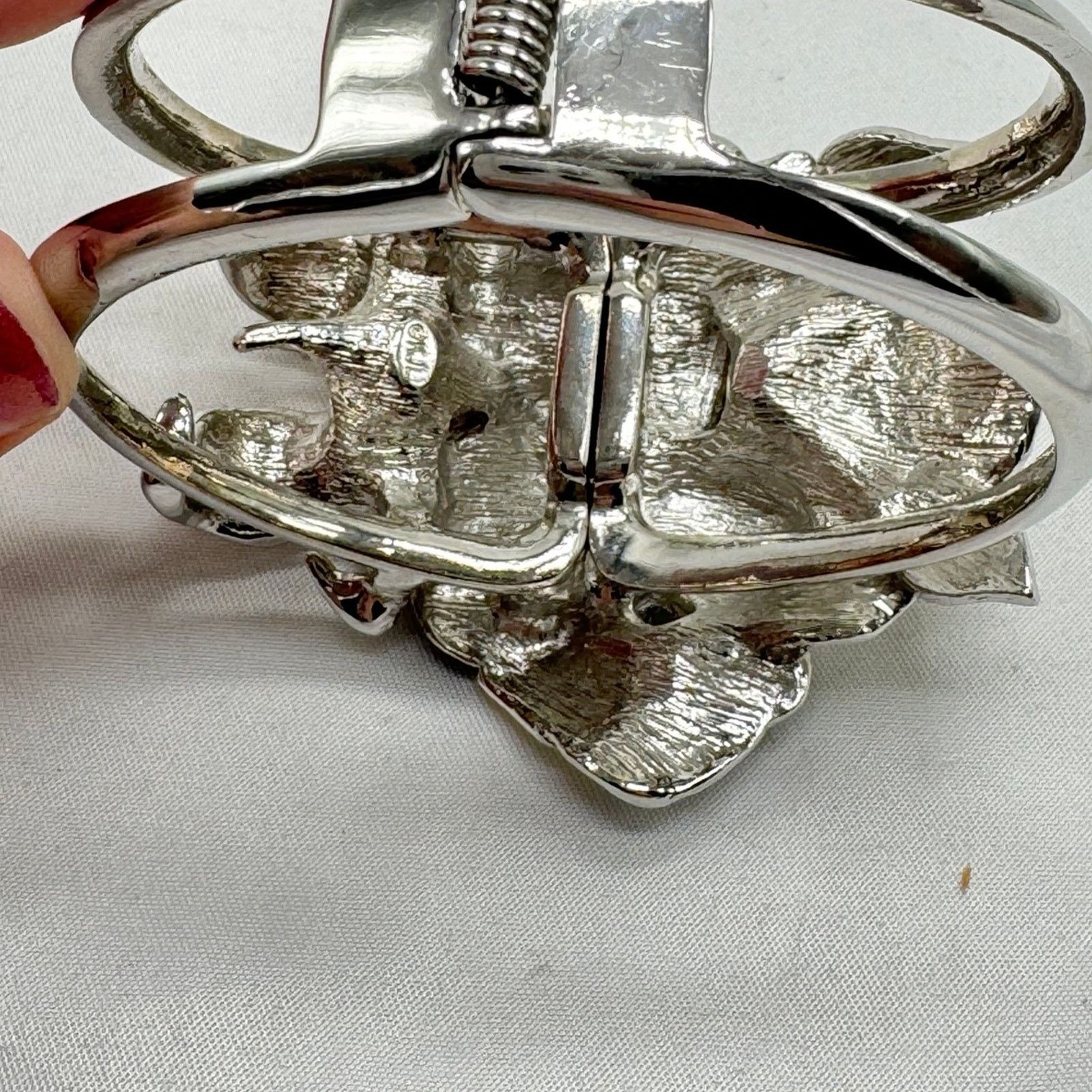 Kenneth Jay Lane VTG Kenneth Jay Lane cuff bracelet Size ONE SIZE - 6 Thumbnail