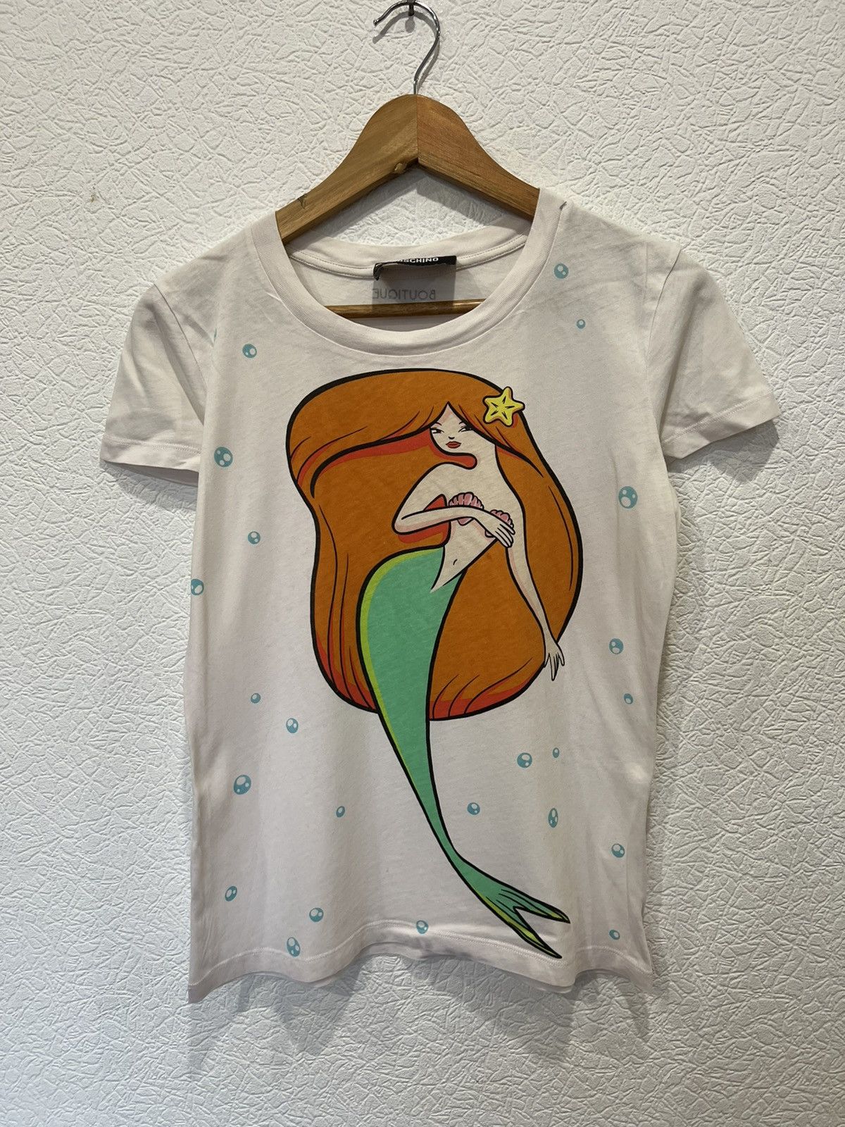 Boutique Moschino Moschino Boutique White T Shirt Womens Size S / US 4 / IT 40 - 1 Thumbnail