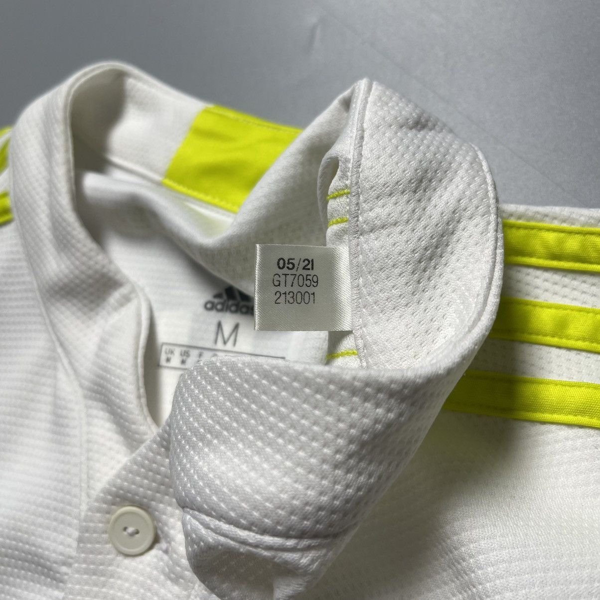 Adidas LEEDS UNITED ADIDAS 2021/2022 FOOTBALL JERSEY #18 RAPHINHA Size US M / EU 48-50 / 2 - 7 Thumbnail
