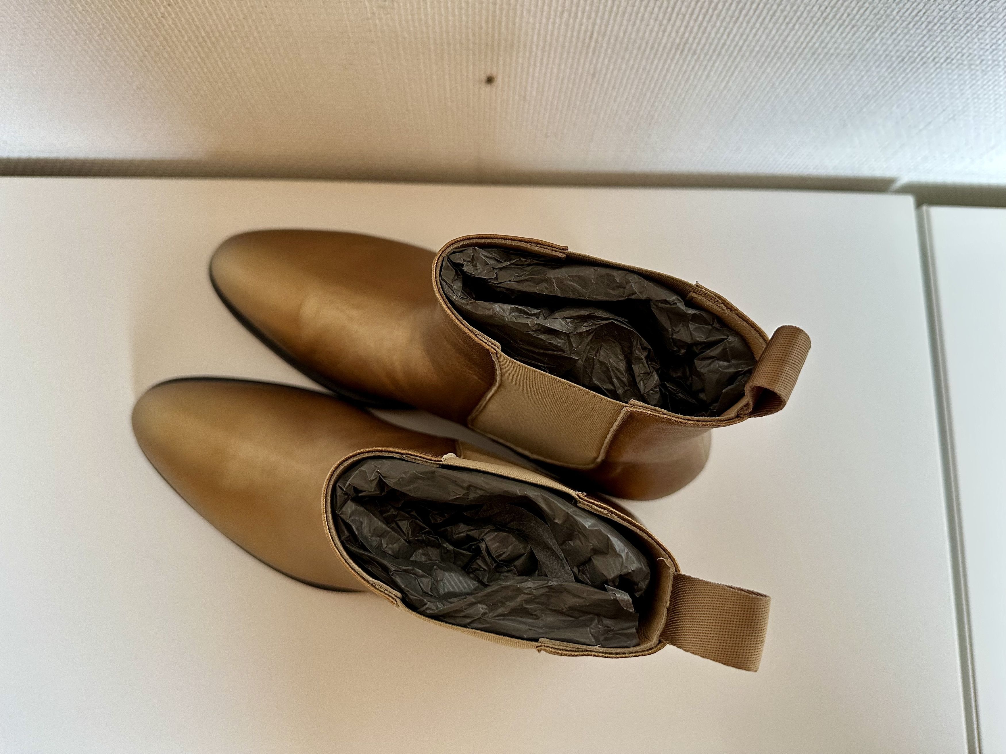 Tom Ford METALLIC LEATHER BRADDEN CHELSEA BOOT Size US 9 / EU 42 - 6 Thumbnail