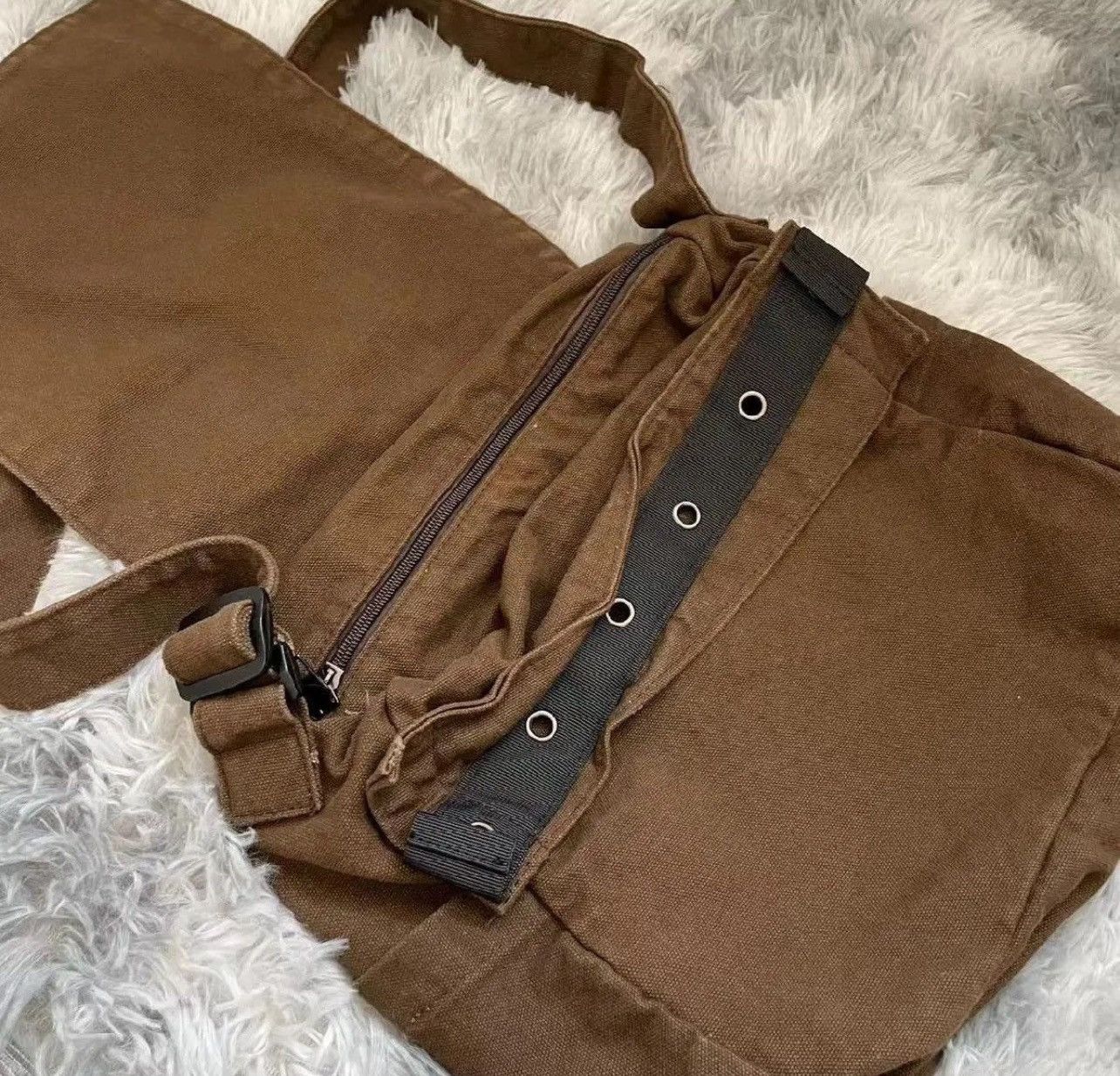 Japanese Brand × Vintage Vintage Y2k Messenger Bag Size ONE SIZE - 9 Thumbnail