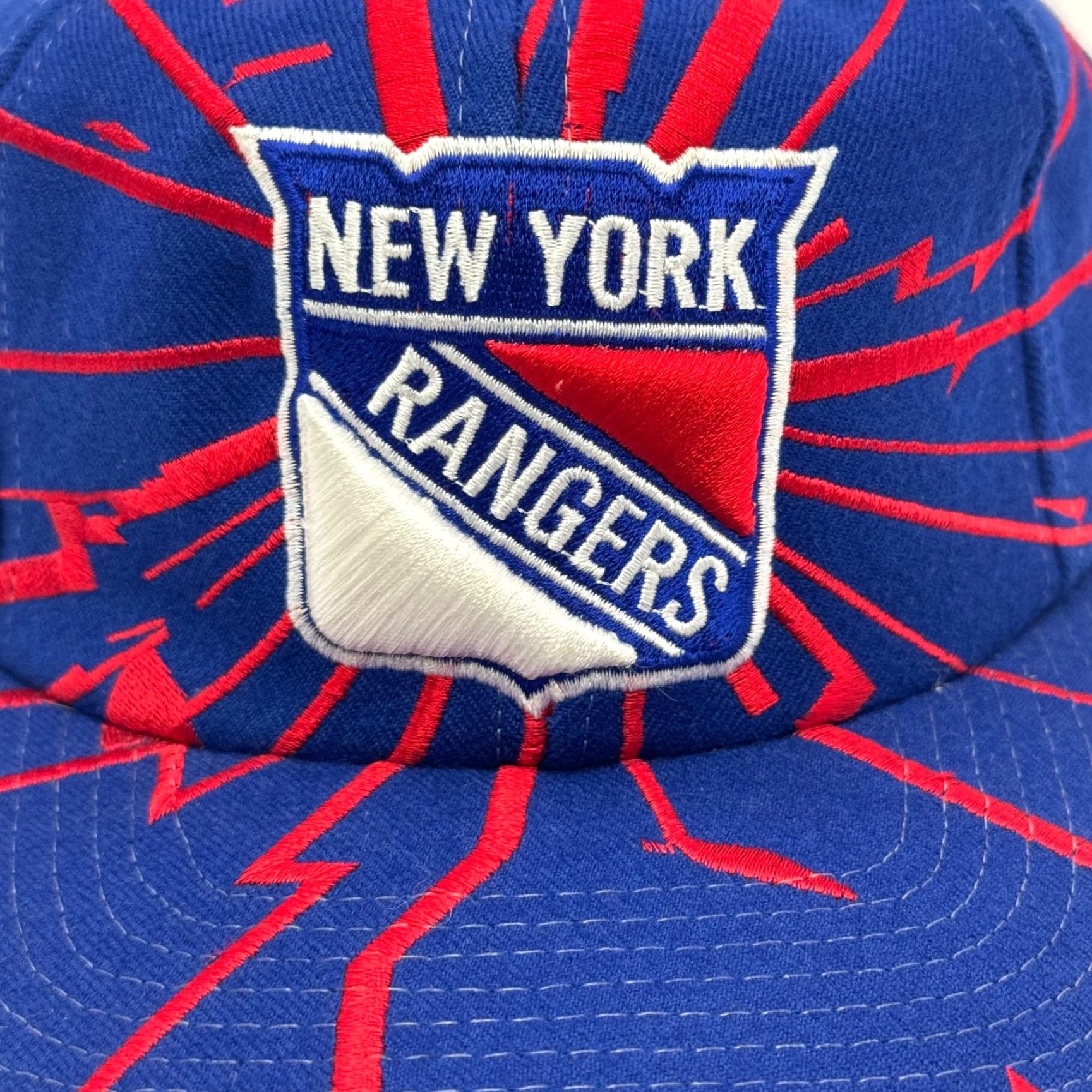 Starter Vintage Starter NHL New York Rangers Shockwave All Over Wool Snapback Hat, 90s College Retro Sports Cap, Men's Adjustable Baseball Style Size ONE SIZE - 5 Thumbnail