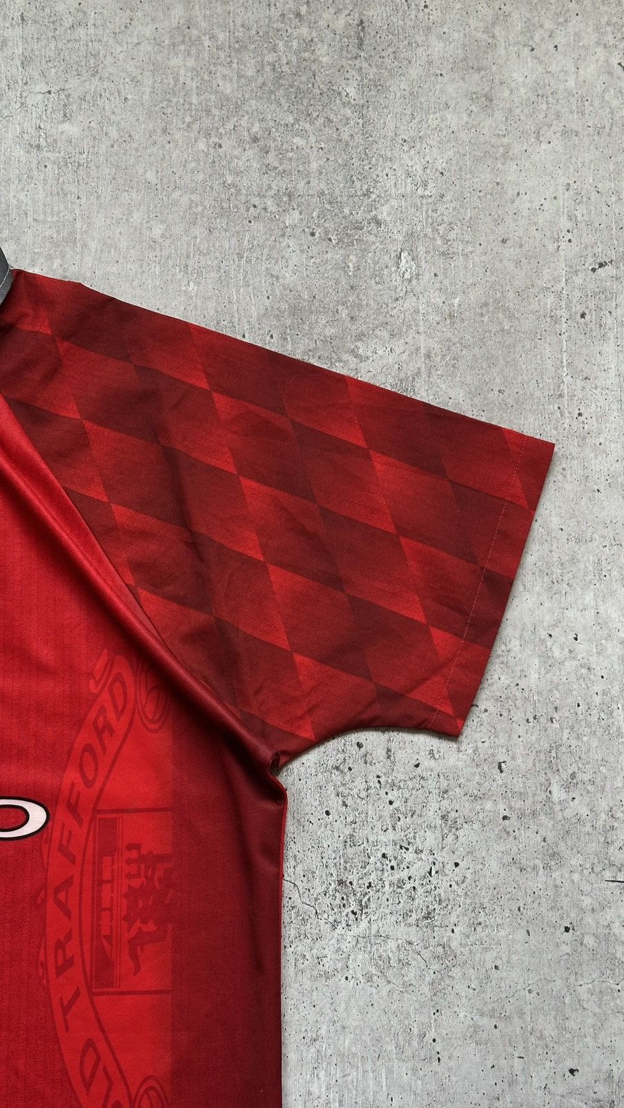 Umbro 1996/98 Umbro Manchester United Vintage Home Soccer Jersey Size US L / EU 52-54 / 3 - 2 Thumbnail