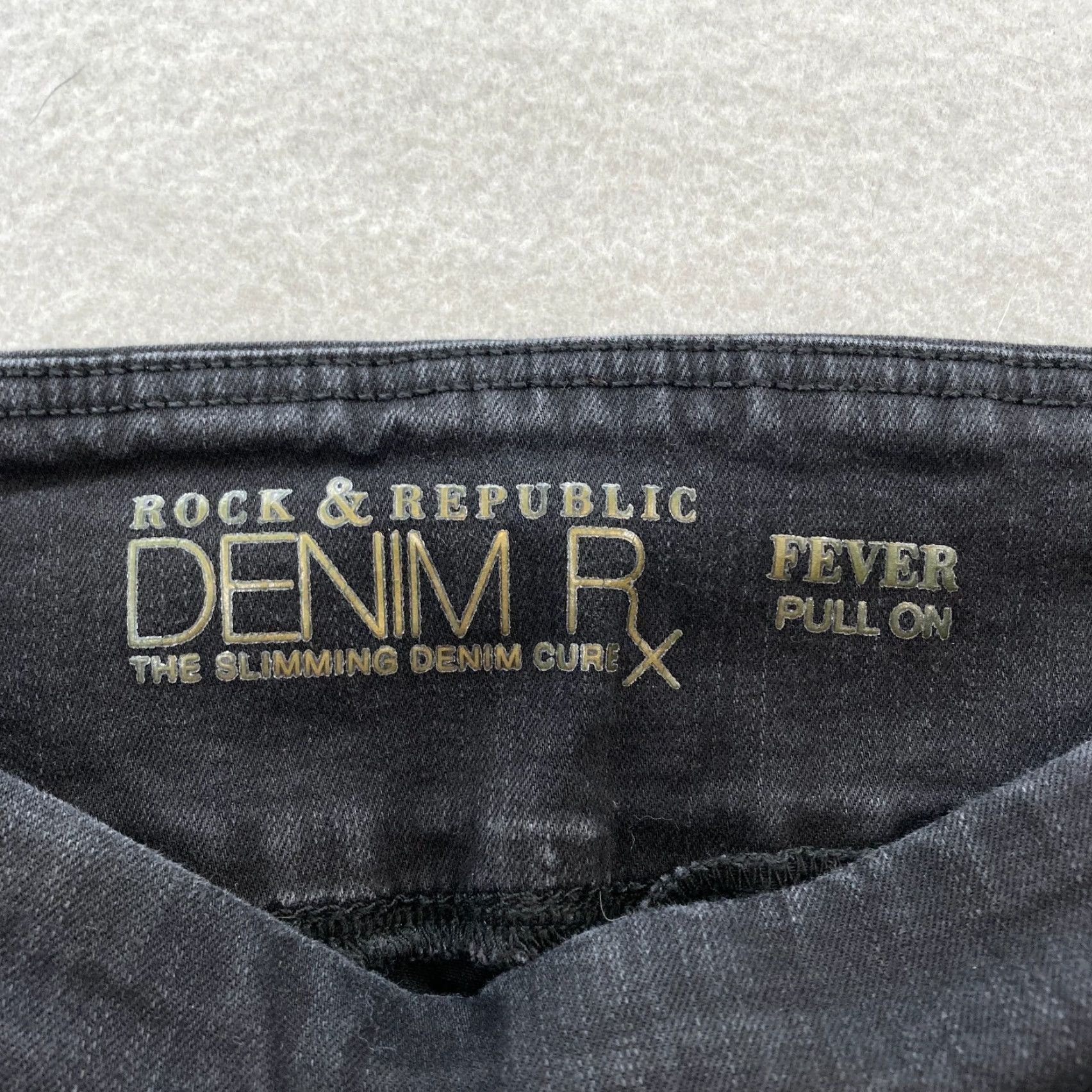 Vintage Rock & Republic Denim RX Fever Pull On Jeans Women's 8 Black Stretch Grunge Y2K Slim Skinny Denim Rock & Republic Jeans Womens 8 Black Grunge Y2K Size 30" / US 8 / IT 44 - 4 Thumbnail