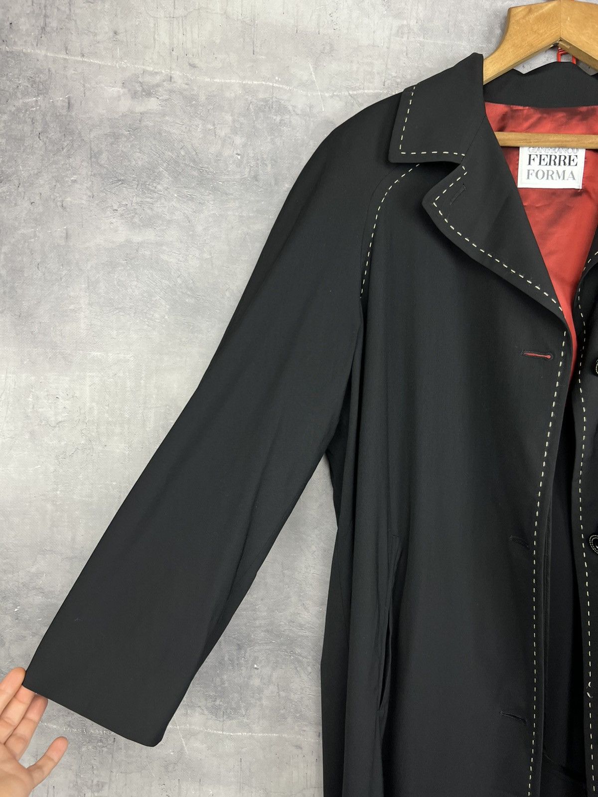 Gianfranco Ferre Gianfranco Ferre Forma Black Women’s Trench Size IT 50 EU44 Size XL / US 12-14 / IT 48-50 - 9 Thumbnail