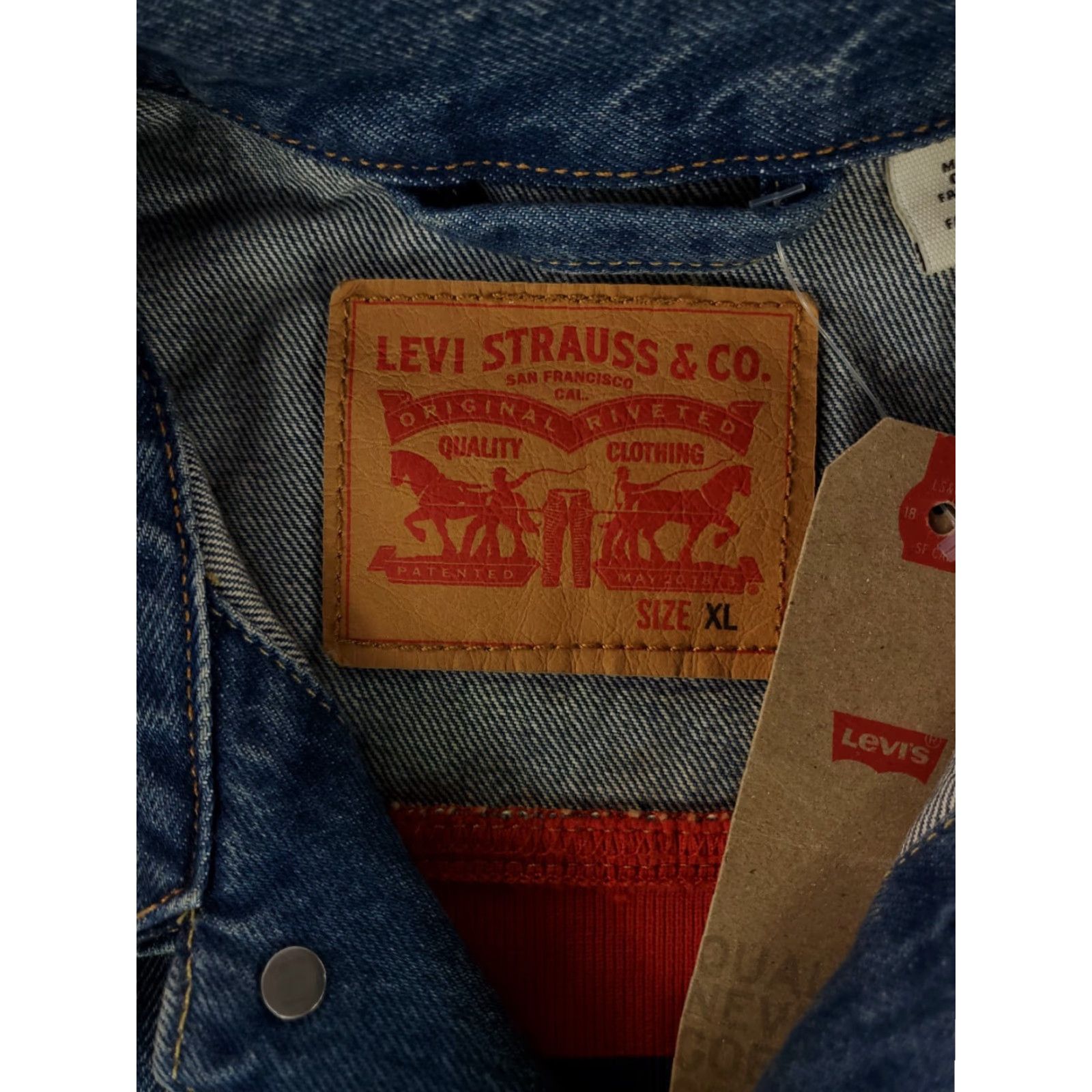 Levi's Levi's Jacket Type III Trucker Blue Red Striped Bolt Long Sleeve Mens XL NWT Size US XL / EU 56 / 4 - 4 Thumbnail