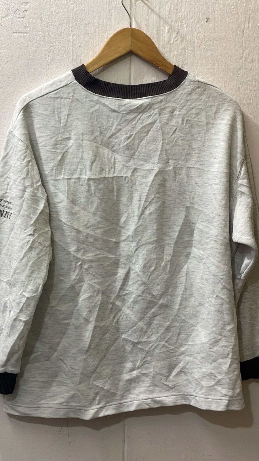 Vintage 🔥Vintage 1996 Bugs Bunny Big Image Promo Sweatshirts Size US M / EU 48-50 / 2 - 2 Thumbnail