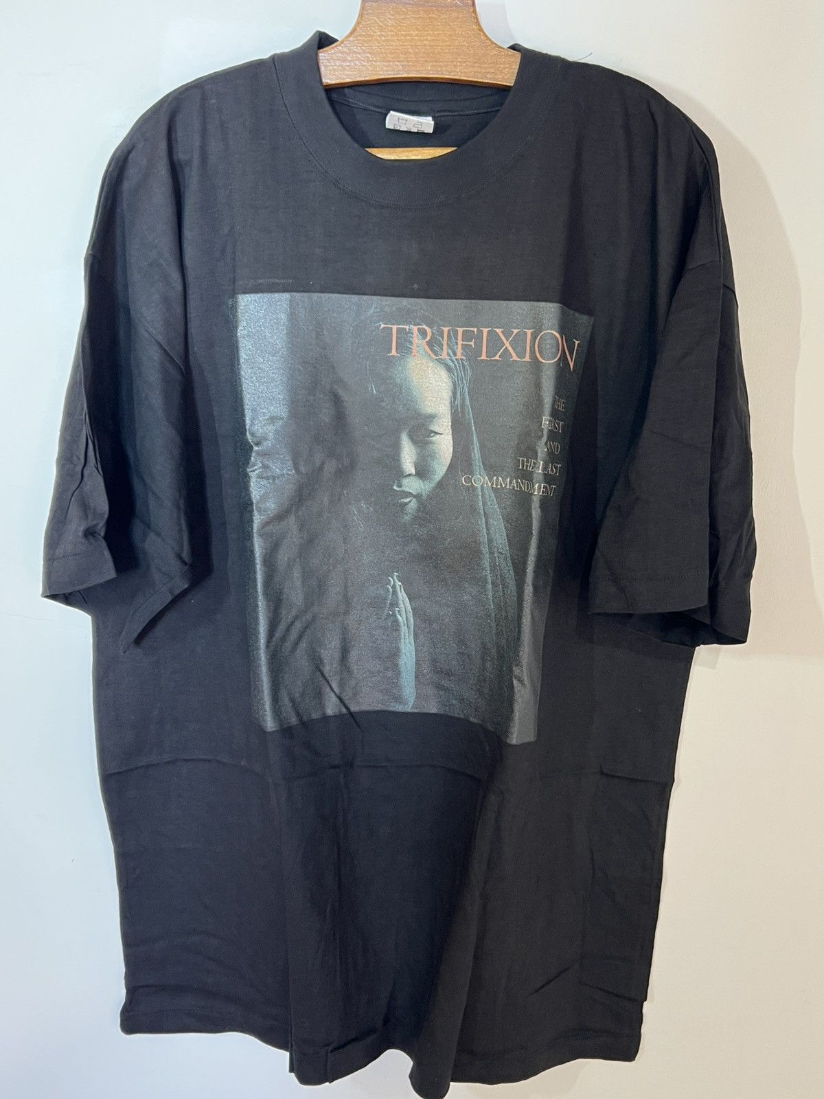 Band Tees Shirt vintage 95 Trifixion Size US XL / EU 56 / 4 - 1 Thumbnail