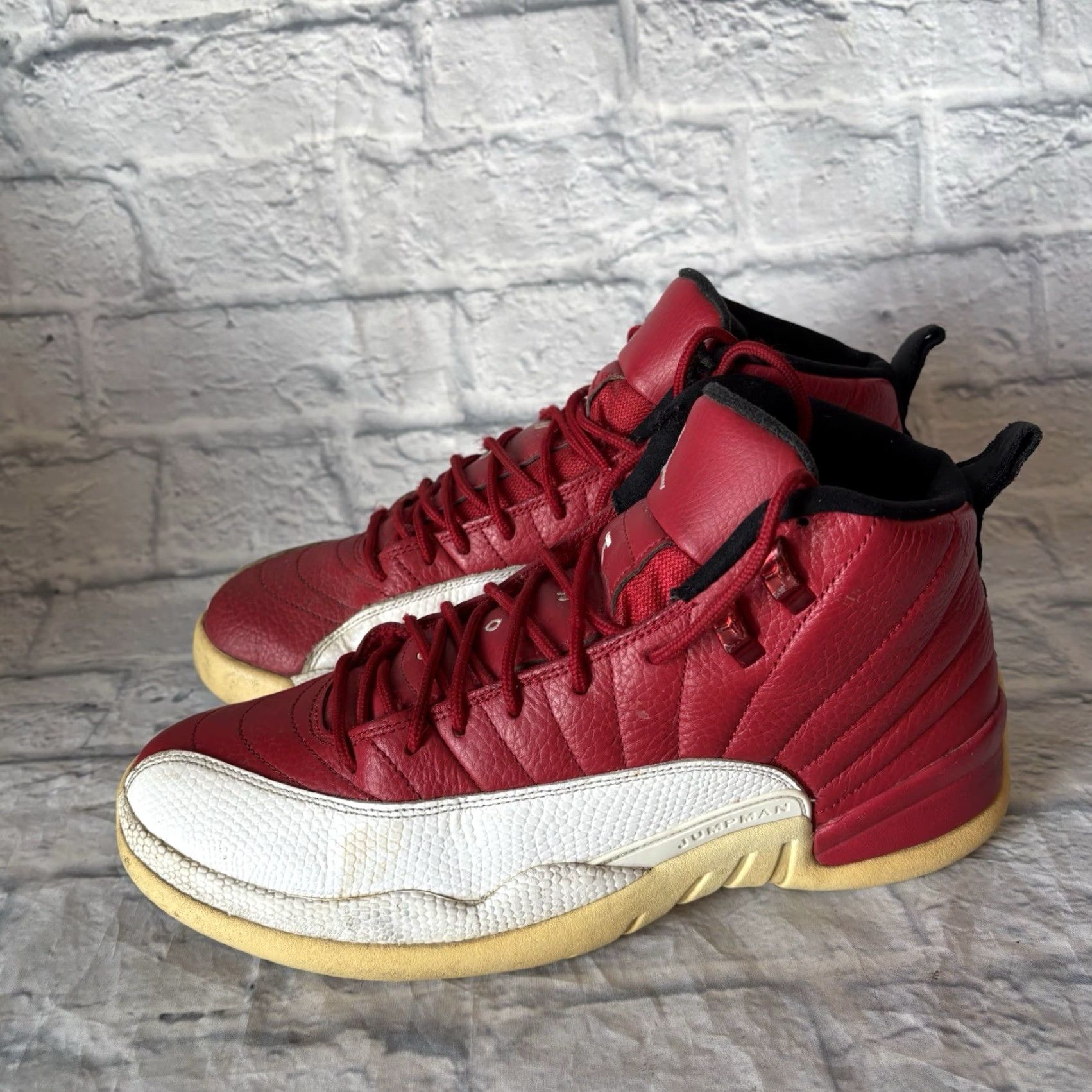 Nike Nike Air Jordan Retro 12 XII Gym Red 2016 130690-600 Size 10 DEFECT READ Mens Shoes Size US 10 / EU 43 - 6 Thumbnail