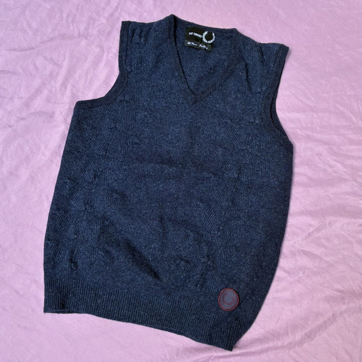 Fred Perry × Raf Simons RAF SIMONS x FRED PERRY navy blue knit wool gilet Size US M / EU 48-50 / 2 - 2 Thumbnail