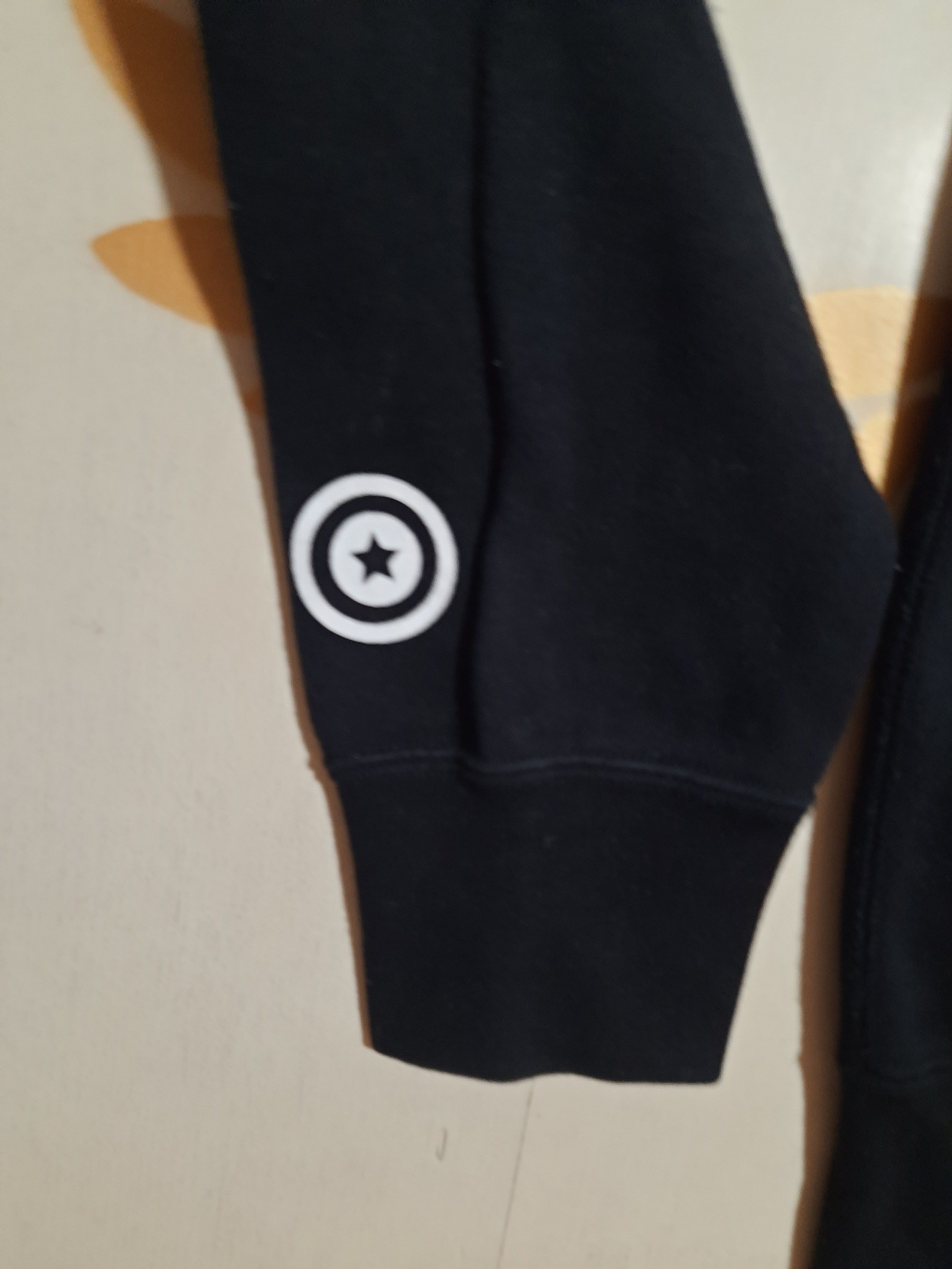 Bape 1st Camo Shark Full Zip Hoodie Size US L / EU 52-54 / 3 - 9 Thumbnail