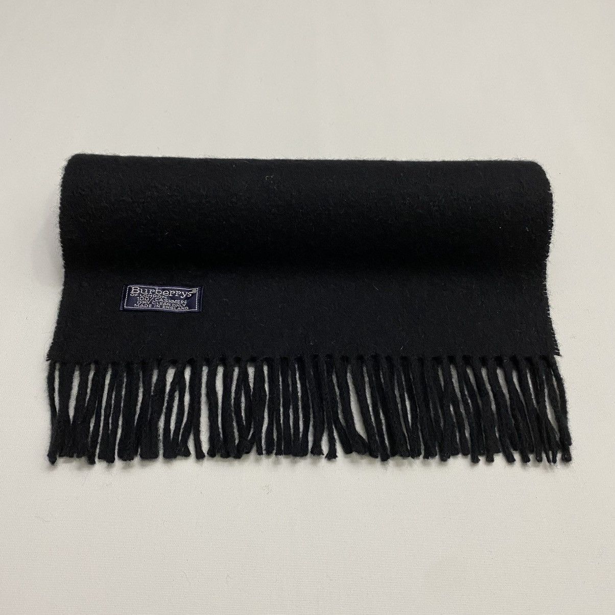 Burberry BURBERRYS SCARF MUFFLER BUR002 Size ONE SIZE - 7 Thumbnail