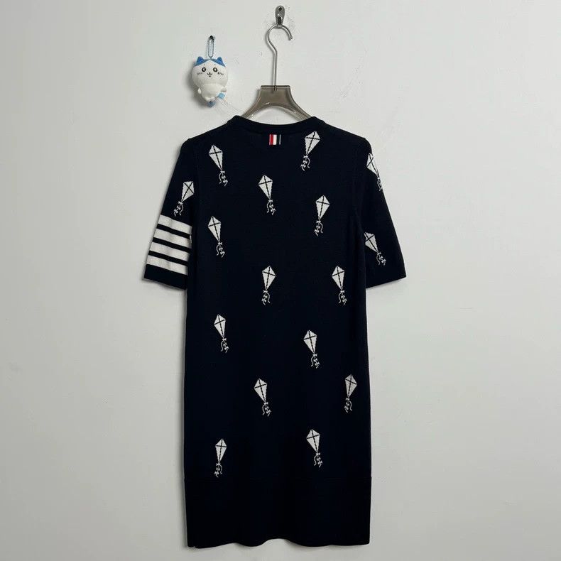 Thom Browne Thom Browne Kite logo four-striped dress 2503-Nextarrow Size S / US 4 / IT 40 - 3 Thumbnail
