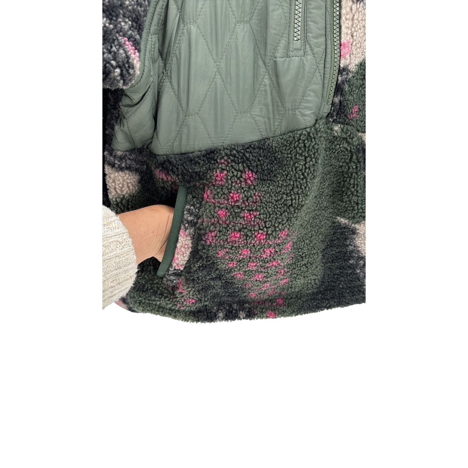 Other JoyLab Sherpa Pullover Sweatshirt Camo Print Print size XS Size XS / US 0-2 / IT 36-38 - 5 Thumbnail