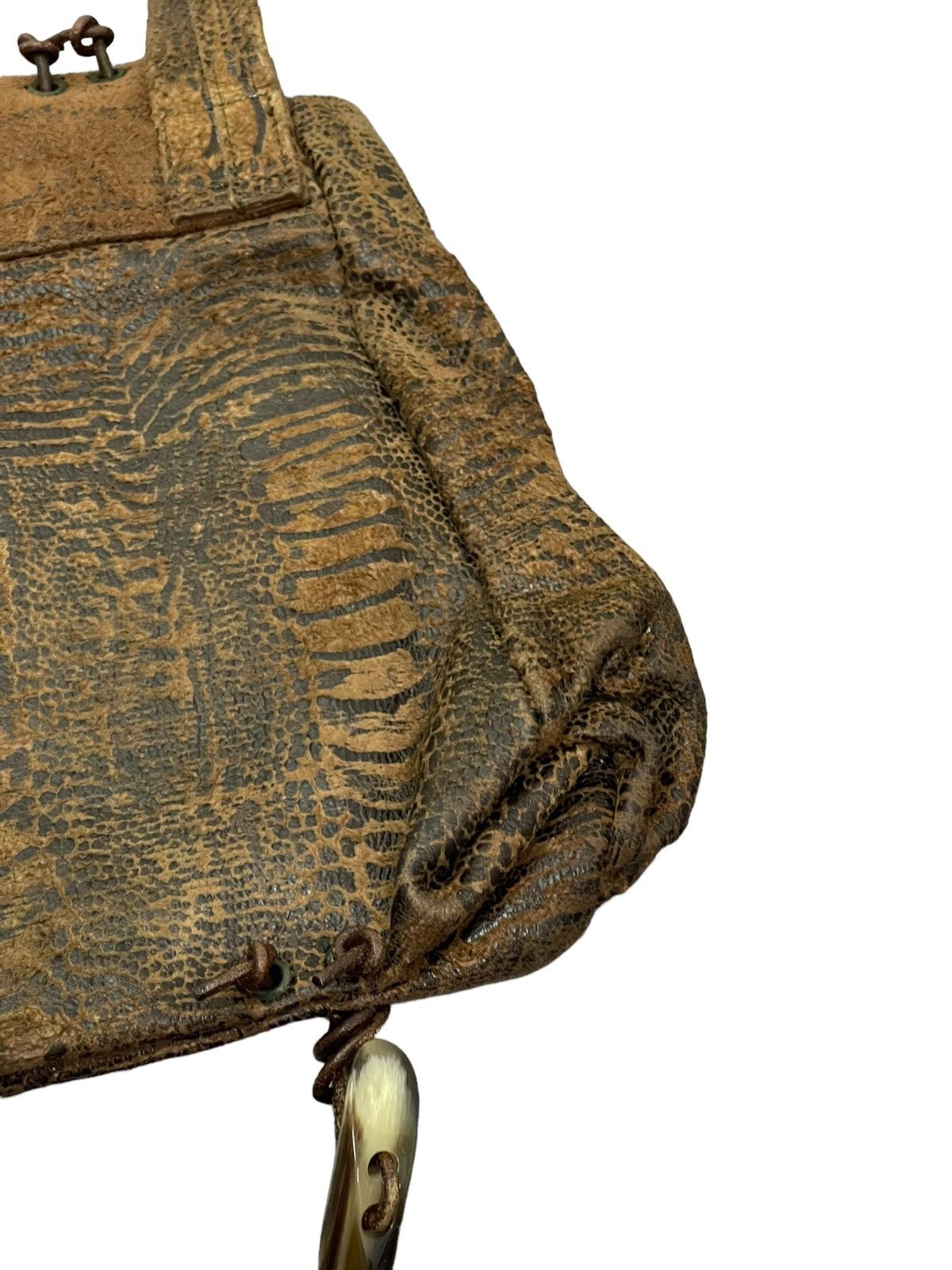 Genuine Leather Full Leather Patina Nicoli Cross Body Bag 3🟩 Size ONE SIZE - 15 Thumbnail