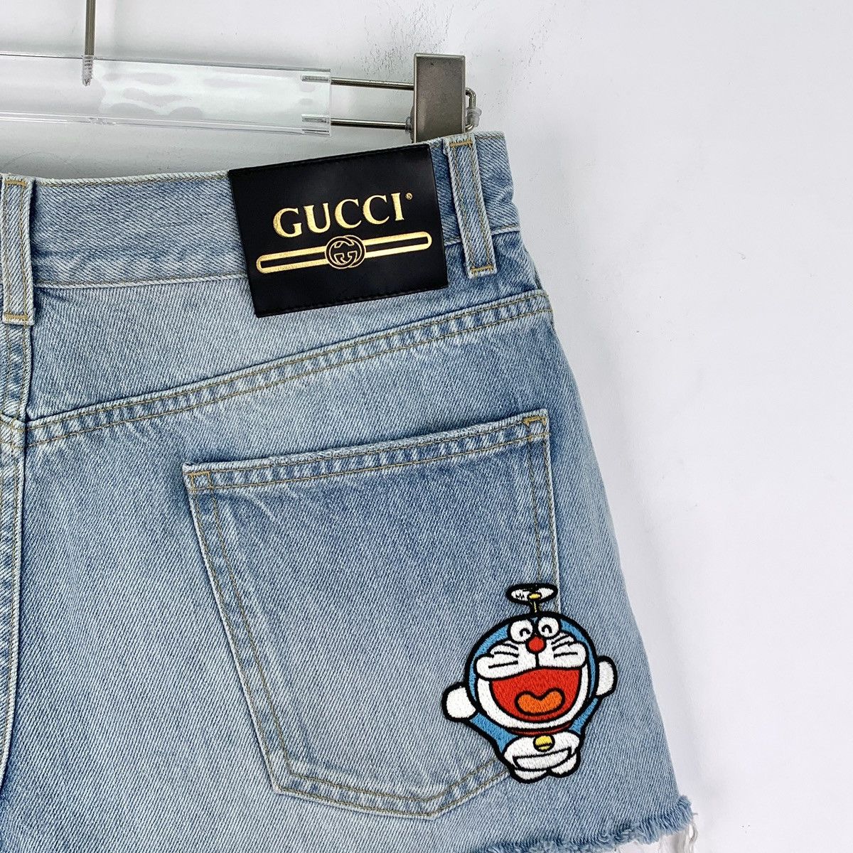 Gucci Gucci x Doraemon Embroidery Tassel Casual Shorts K26WX Size 28" / US 6 / IT 42 - 5 Thumbnail