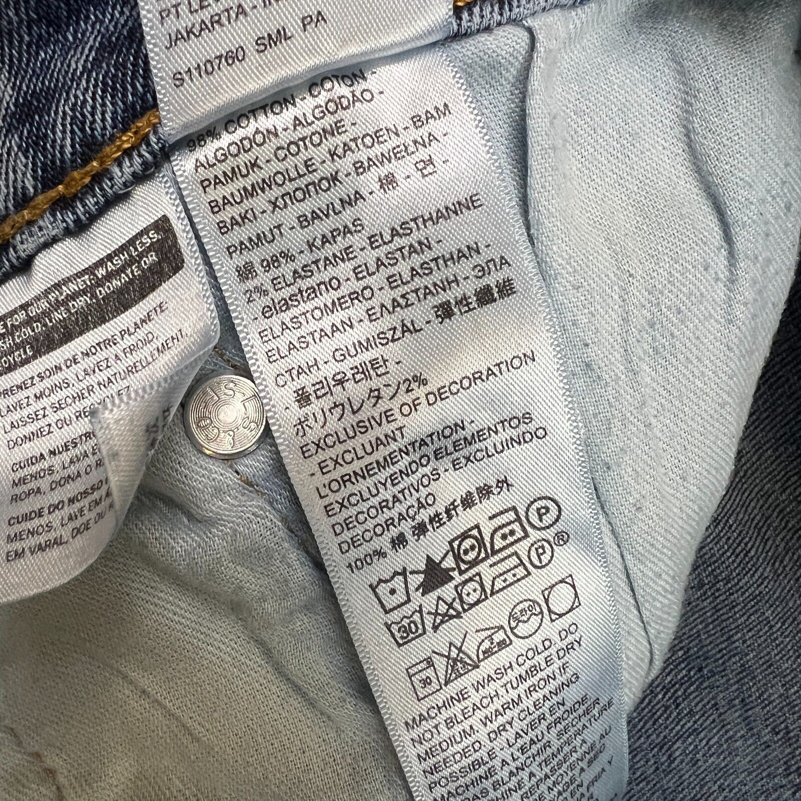 Levi's × Vintage Levi's 505 Jean 34x34 Regular Straight Leg Distressed Denim Size US 34 / EU 50 - 11 Thumbnail