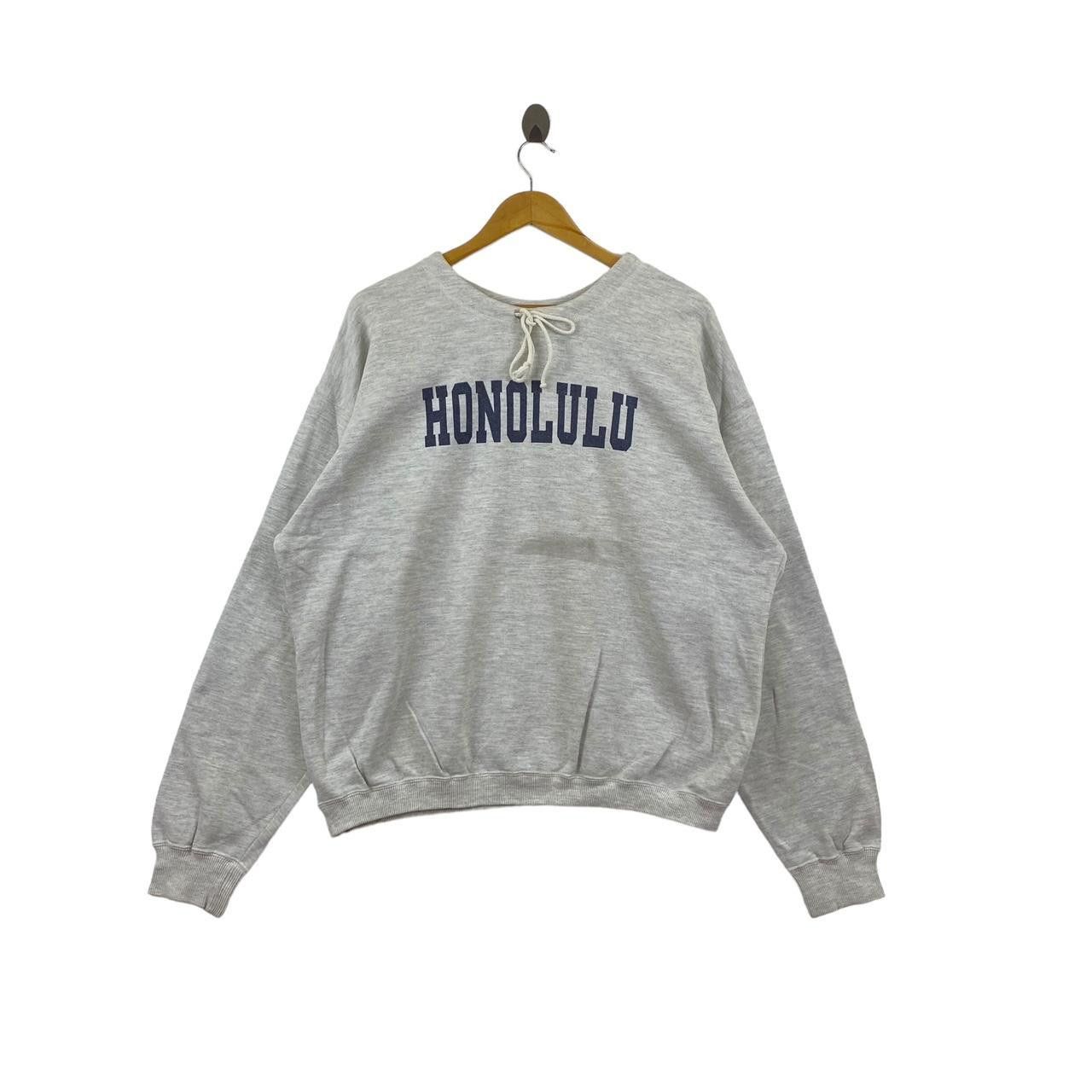 Vintage Vintage BASIK INK INC Honolulu Hawaii Surfing Sweatshirt Size L / US 10 / IT 46 - 1 Thumbnail