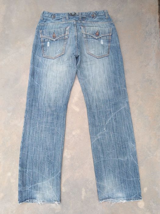 Vintage Vintage Mossimo Straight Distressed Jeans 33x34 | Grailed