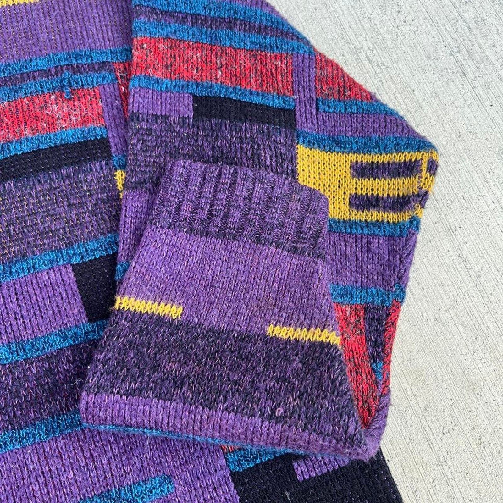 Milestone MileStone 80’s Purple Geometric Pattern Pullover Sweater Size US M / EU 48-50 / 2 - 6 Thumbnail