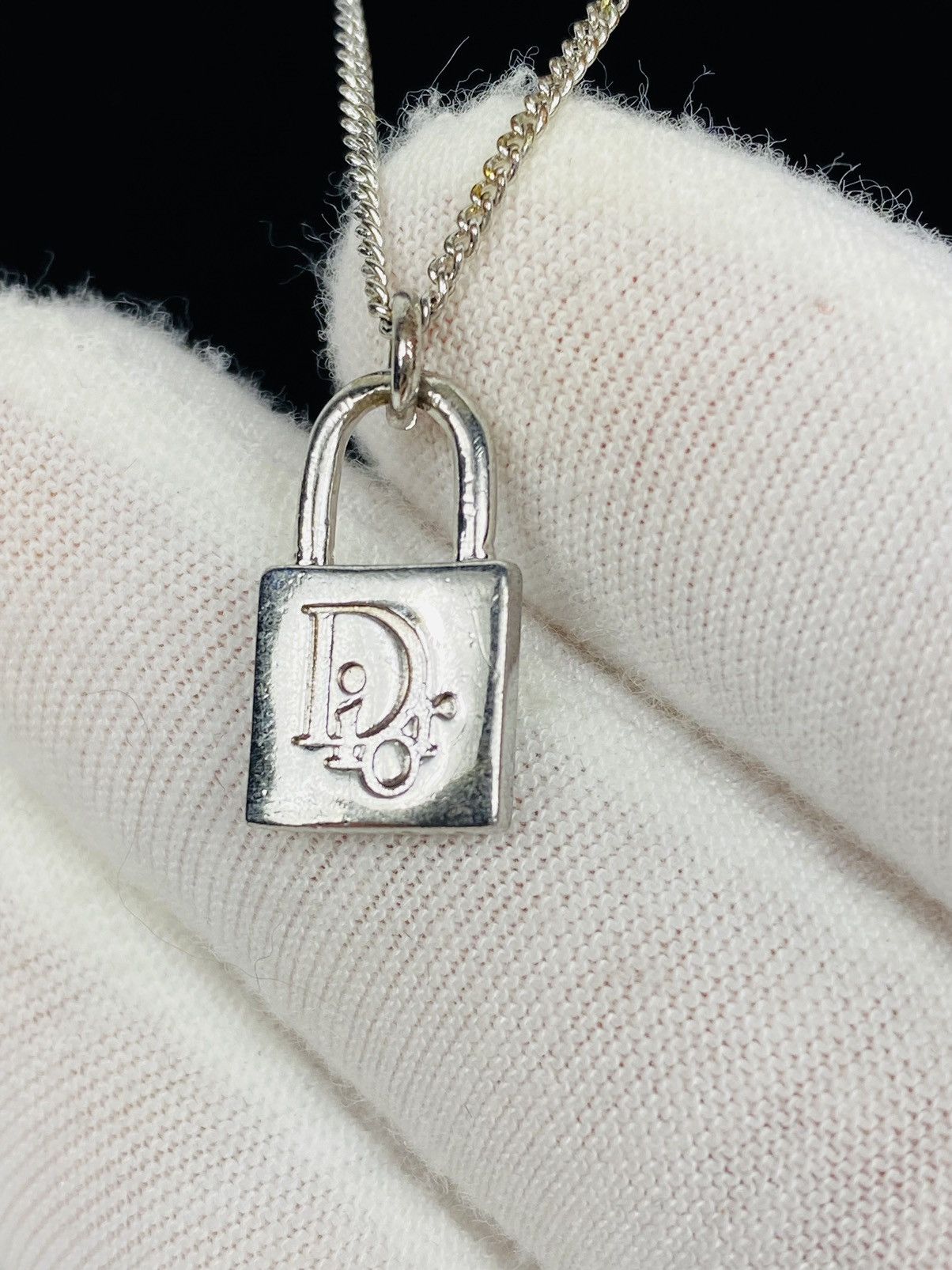 Dior Dior Lock Necklace Size ONE SIZE - 2 Thumbnail