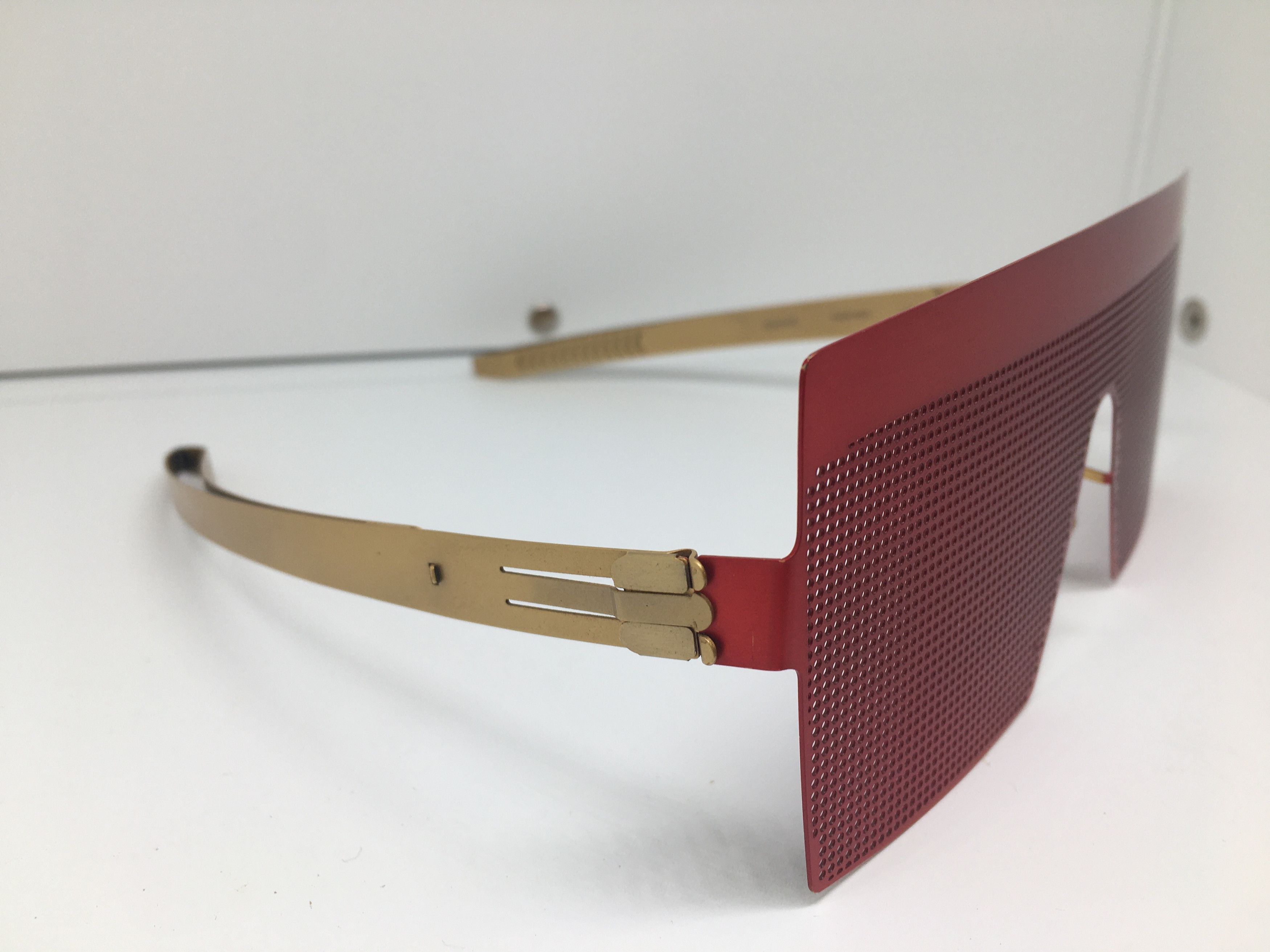Ic! Berlin IC Berlin OP Art Pinhole Red Shield Runway Show Sunglasses Size ONE SIZE - 2 Thumbnail